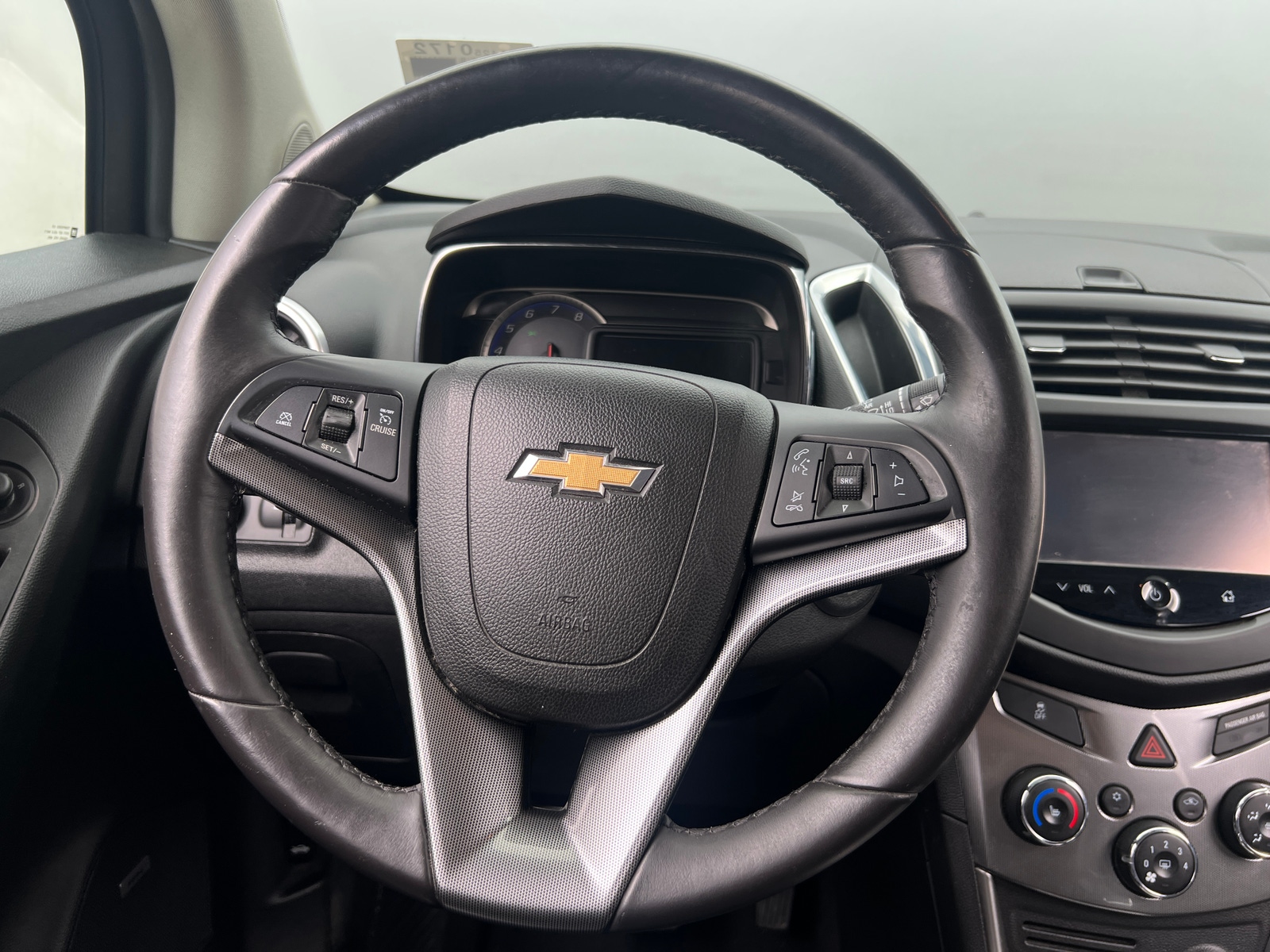 Thumbnail: 2015 Chevrolet Trax - 4