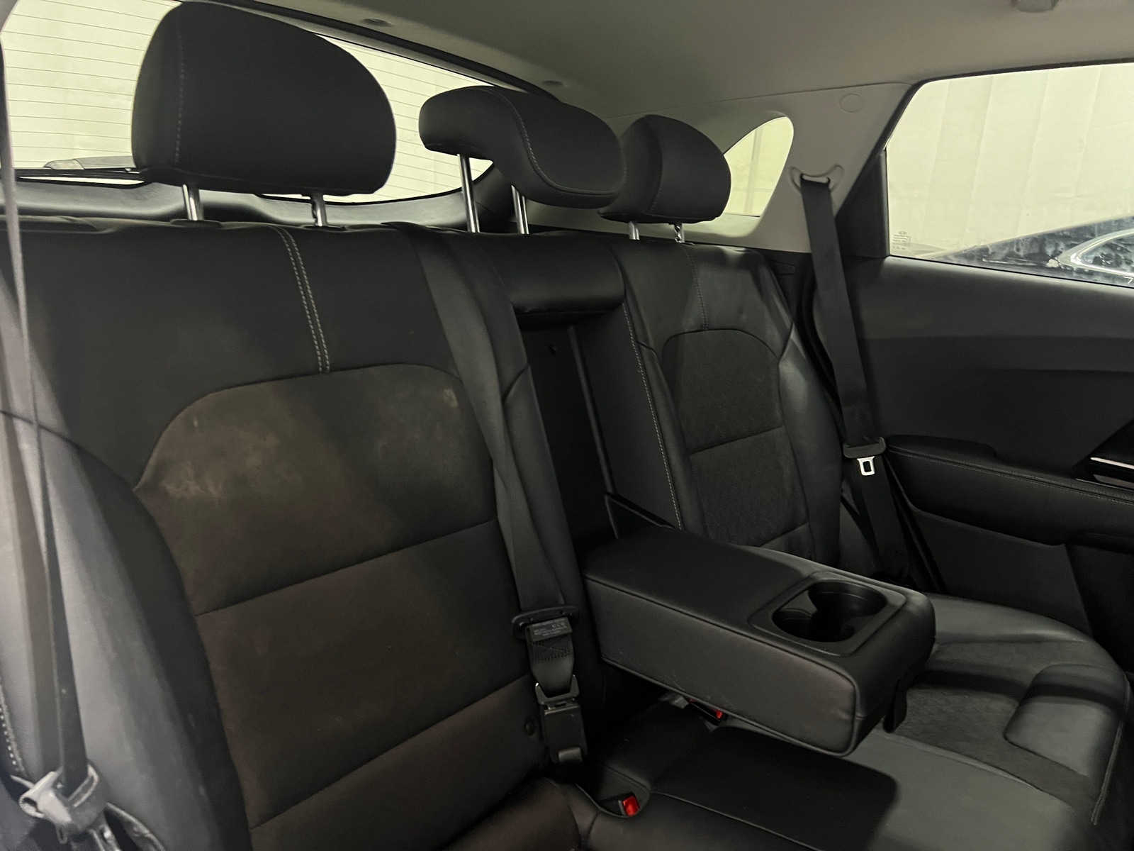 Thumbnail: 2019 Kia Niro - 5