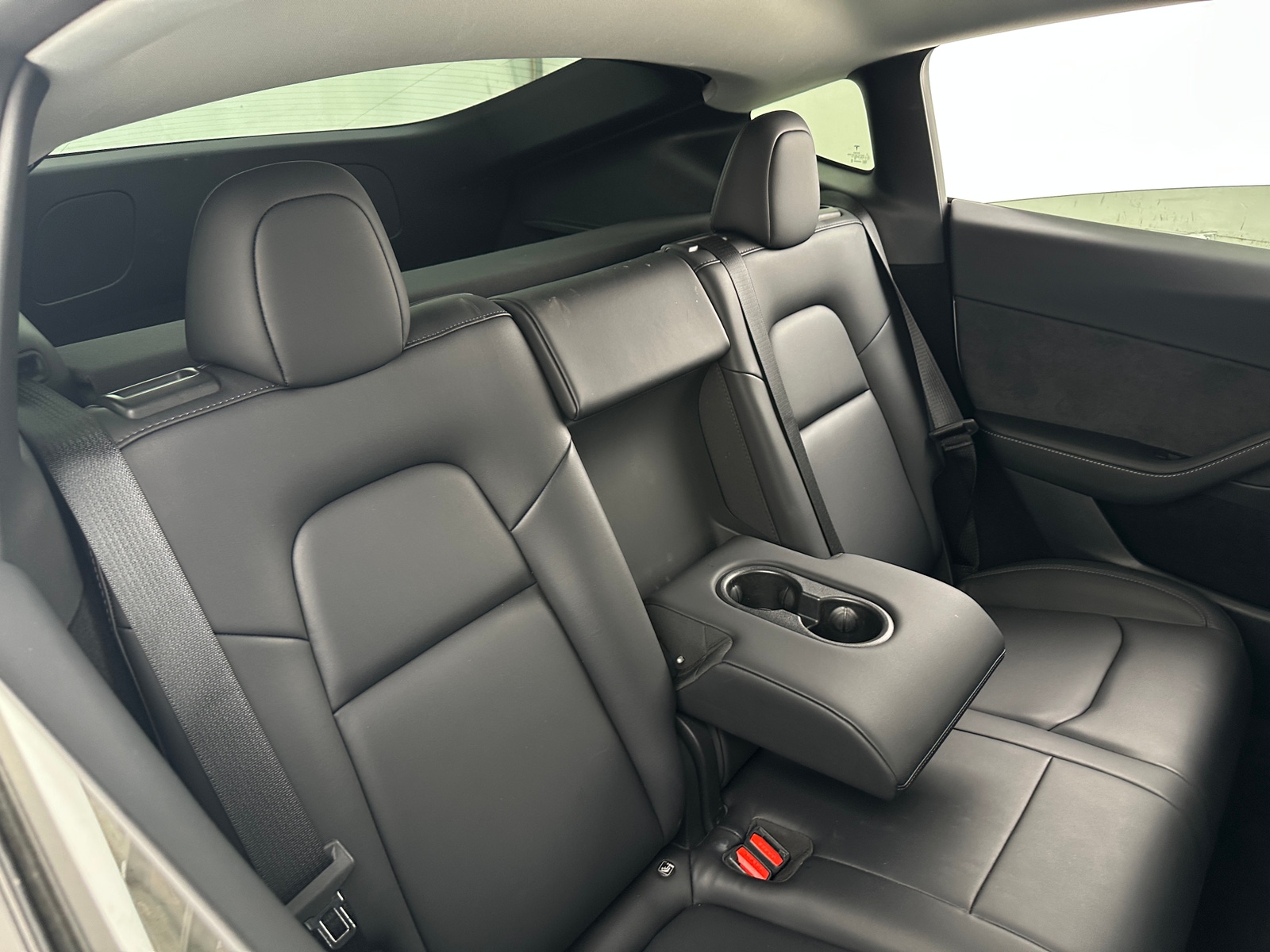 Thumbnail: 2022 Tesla Model Y - 5