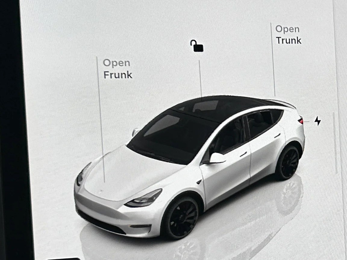 Thumbnail: 2022 Tesla Model Y - 3