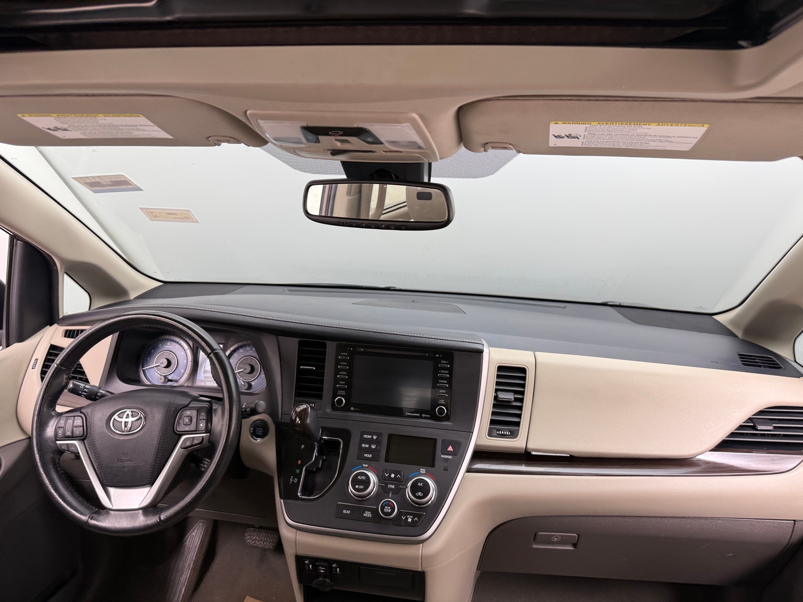 Thumbnail: 2020 Toyota Sienna - 2