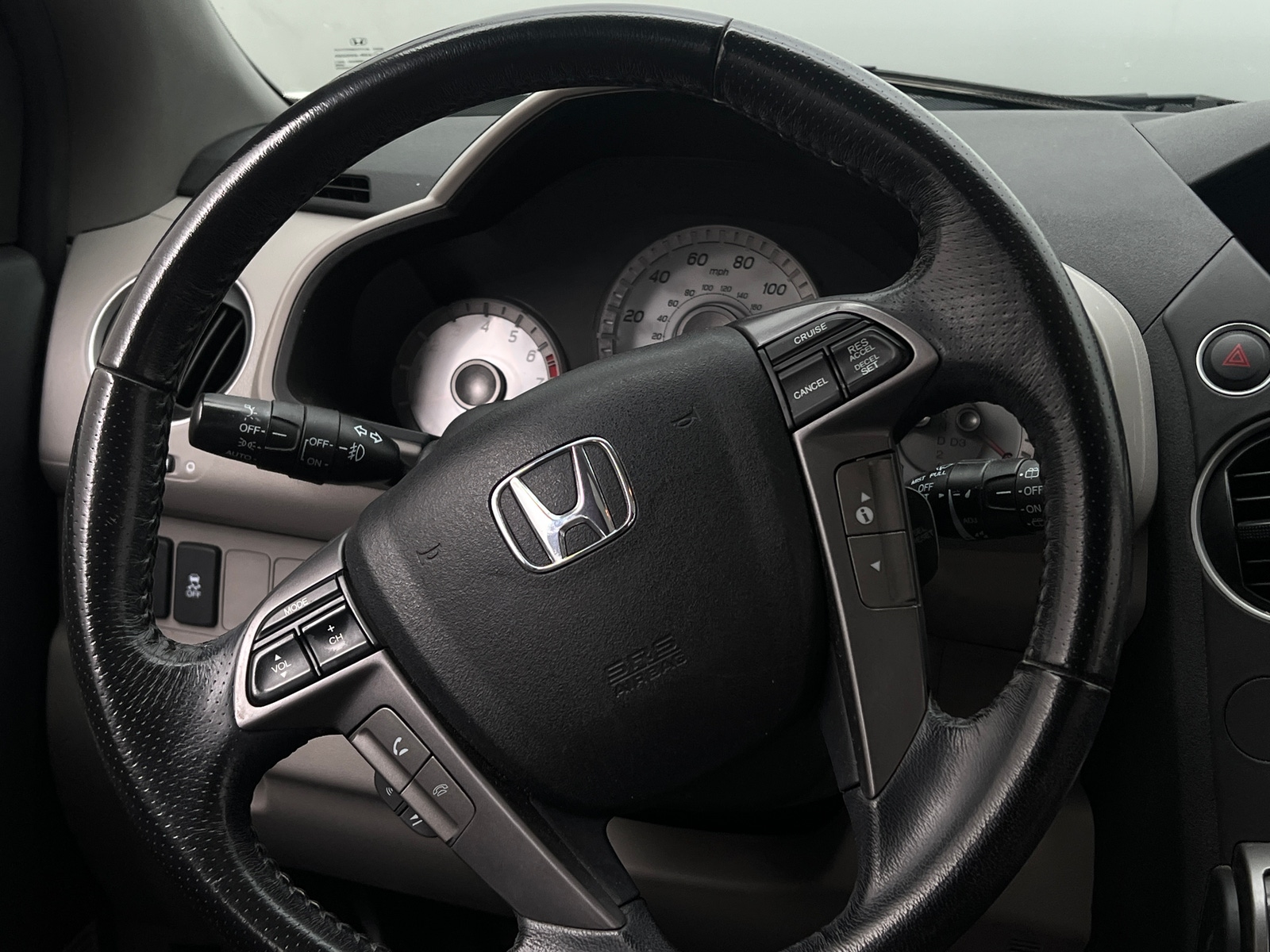 Thumbnail: 2013 Honda Pilot - 4