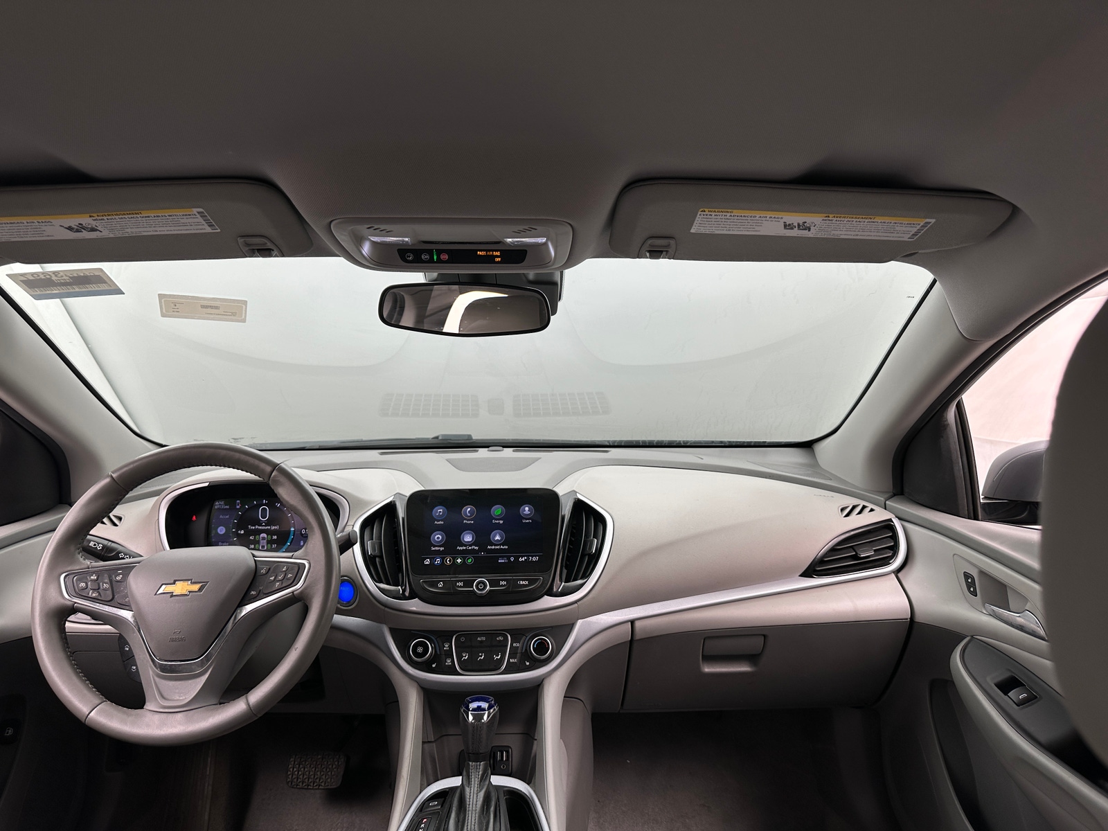 Thumbnail: 2019 Chevrolet Volt - 2