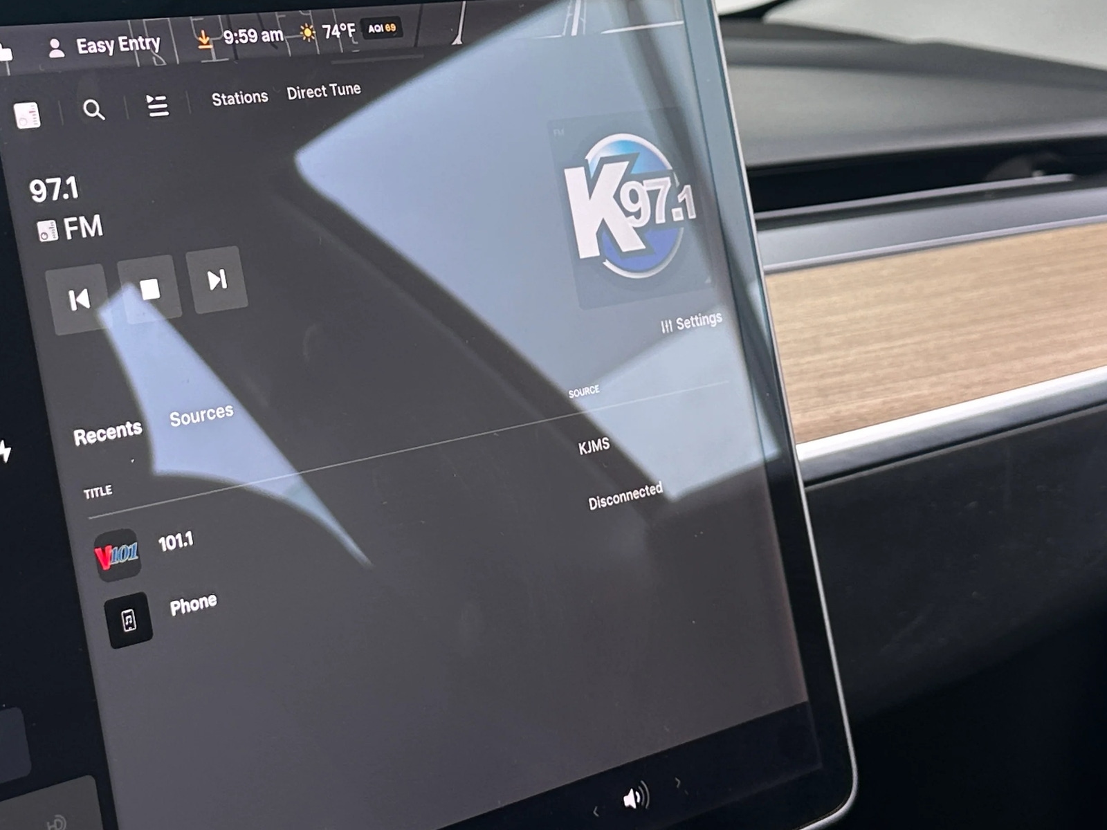 Thumbnail: 2018 Tesla Model 3 - 3