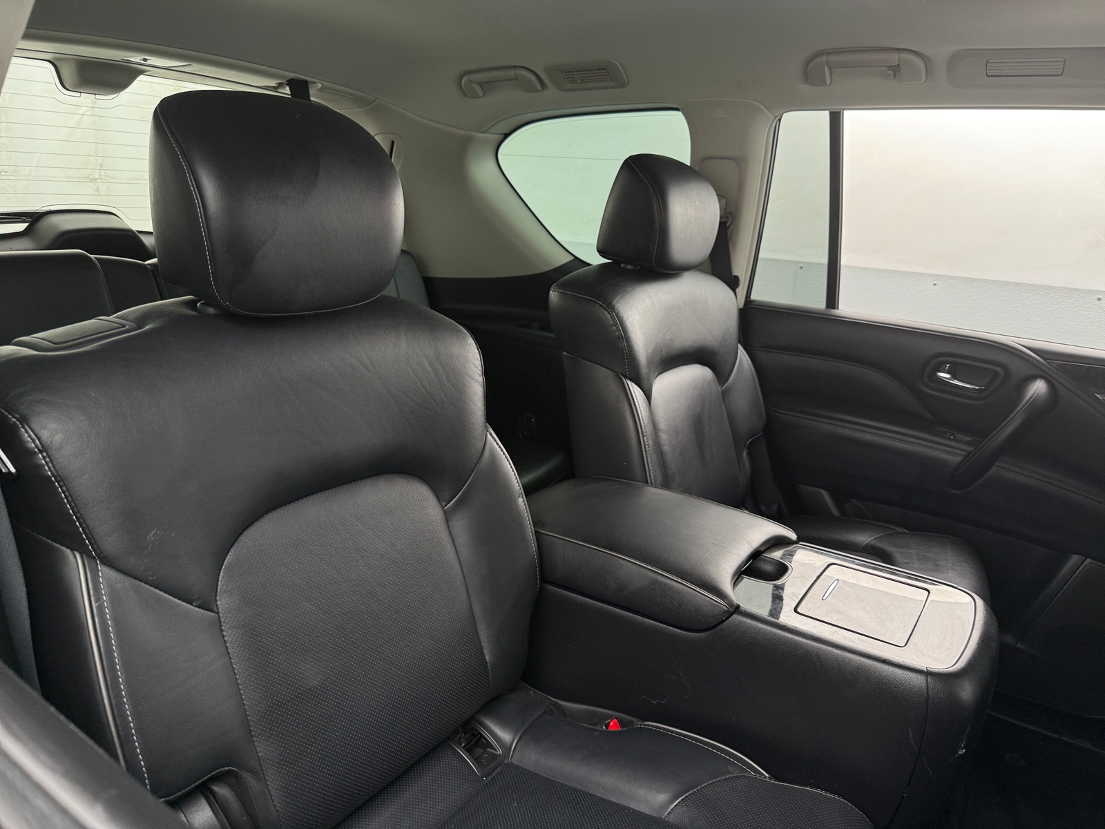 Thumbnail: 2022 INFINITI QX80 - 5