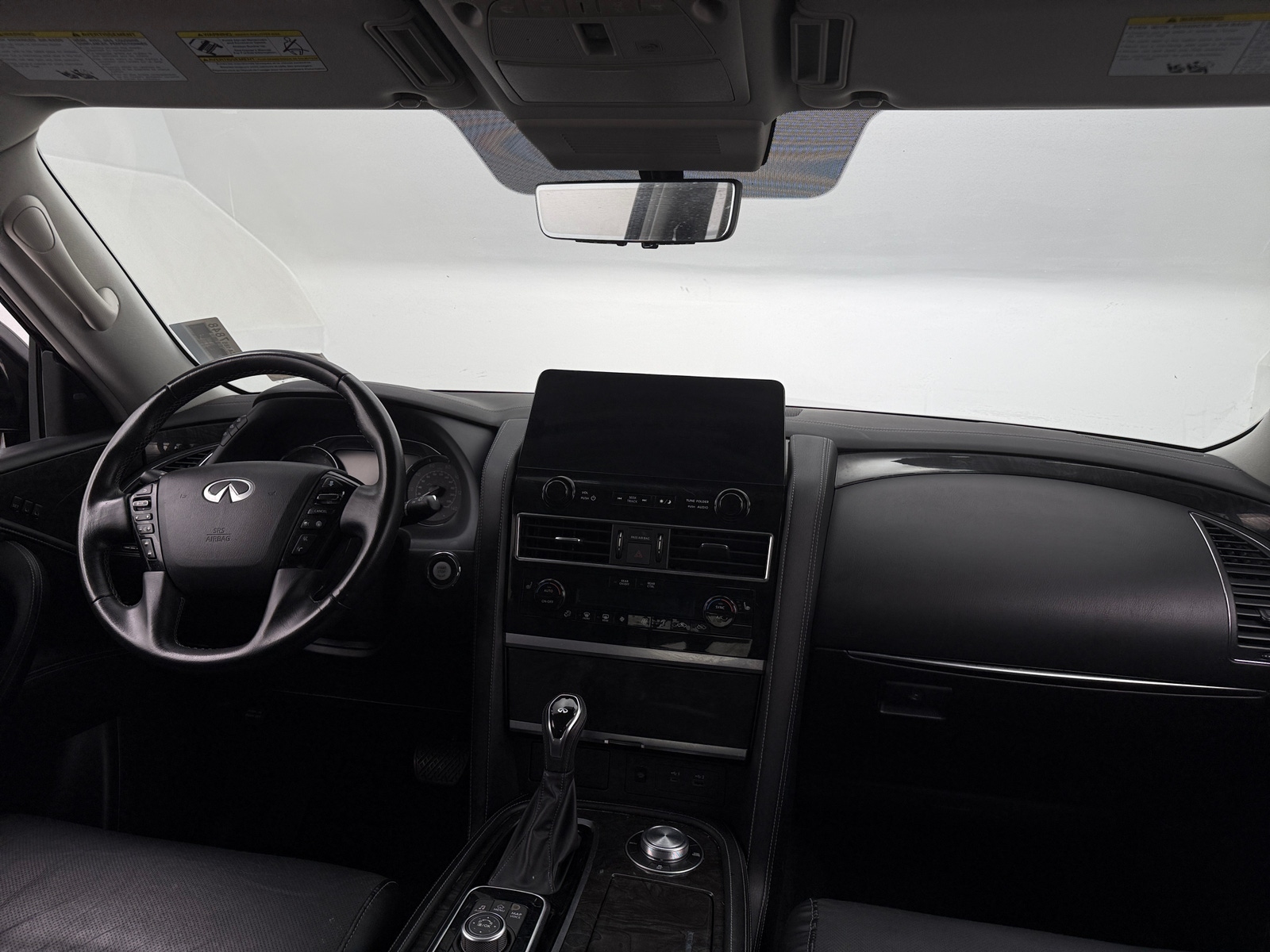 Thumbnail: 2022 INFINITI QX80 - 2