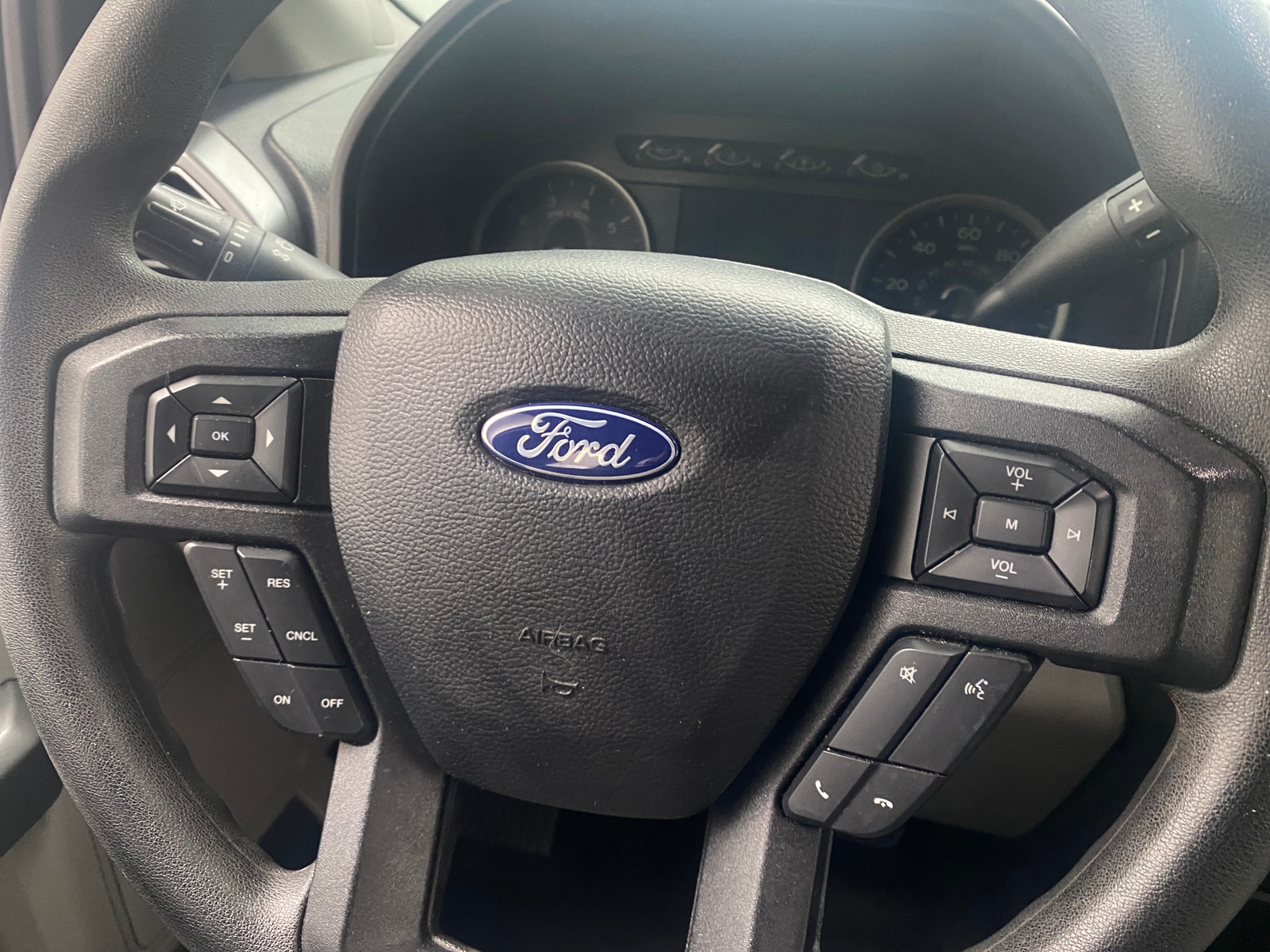 Thumbnail: 2020 Ford Econoline - 5