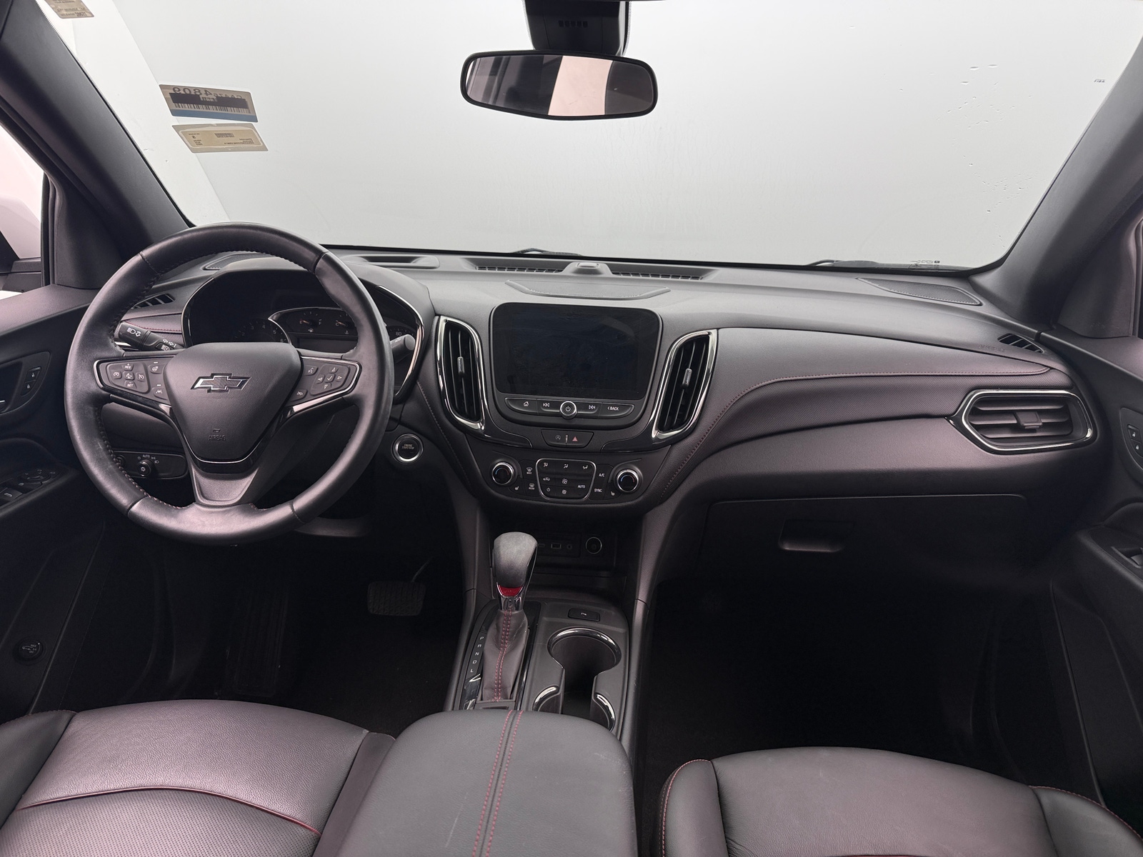 Thumbnail: 2022 Chevrolet Equinox - 3