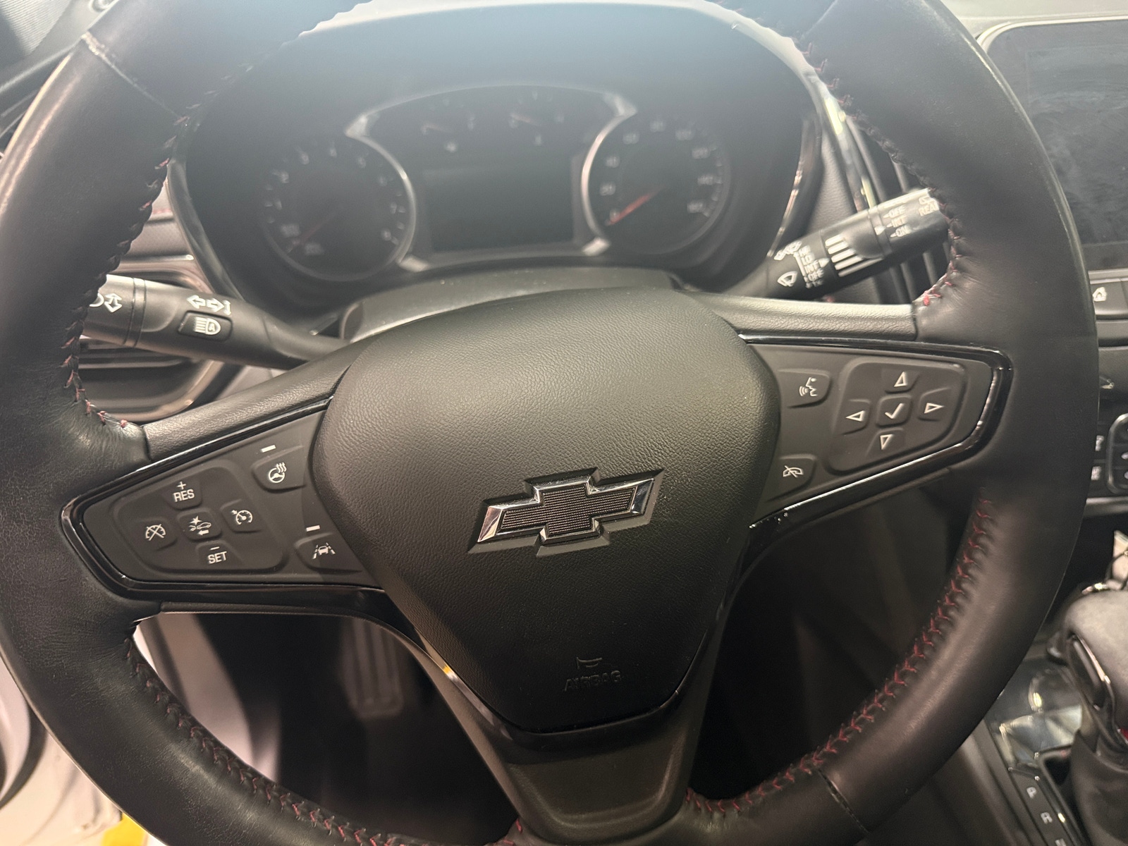 Thumbnail: 2022 Chevrolet Equinox - 5