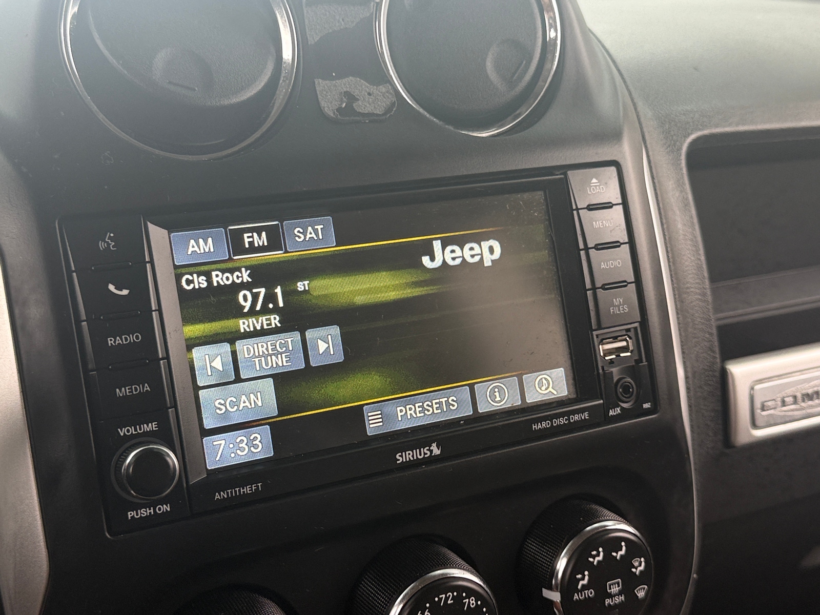 Thumbnail: 2014 Jeep Compass - 3