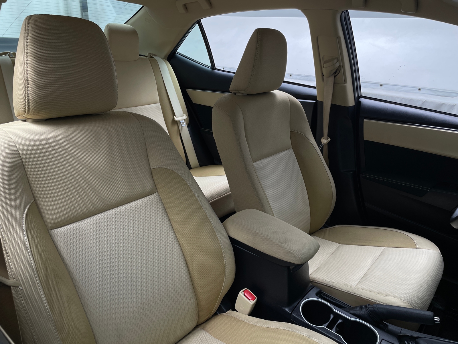 Thumbnail: 2017 Toyota Corolla - 2