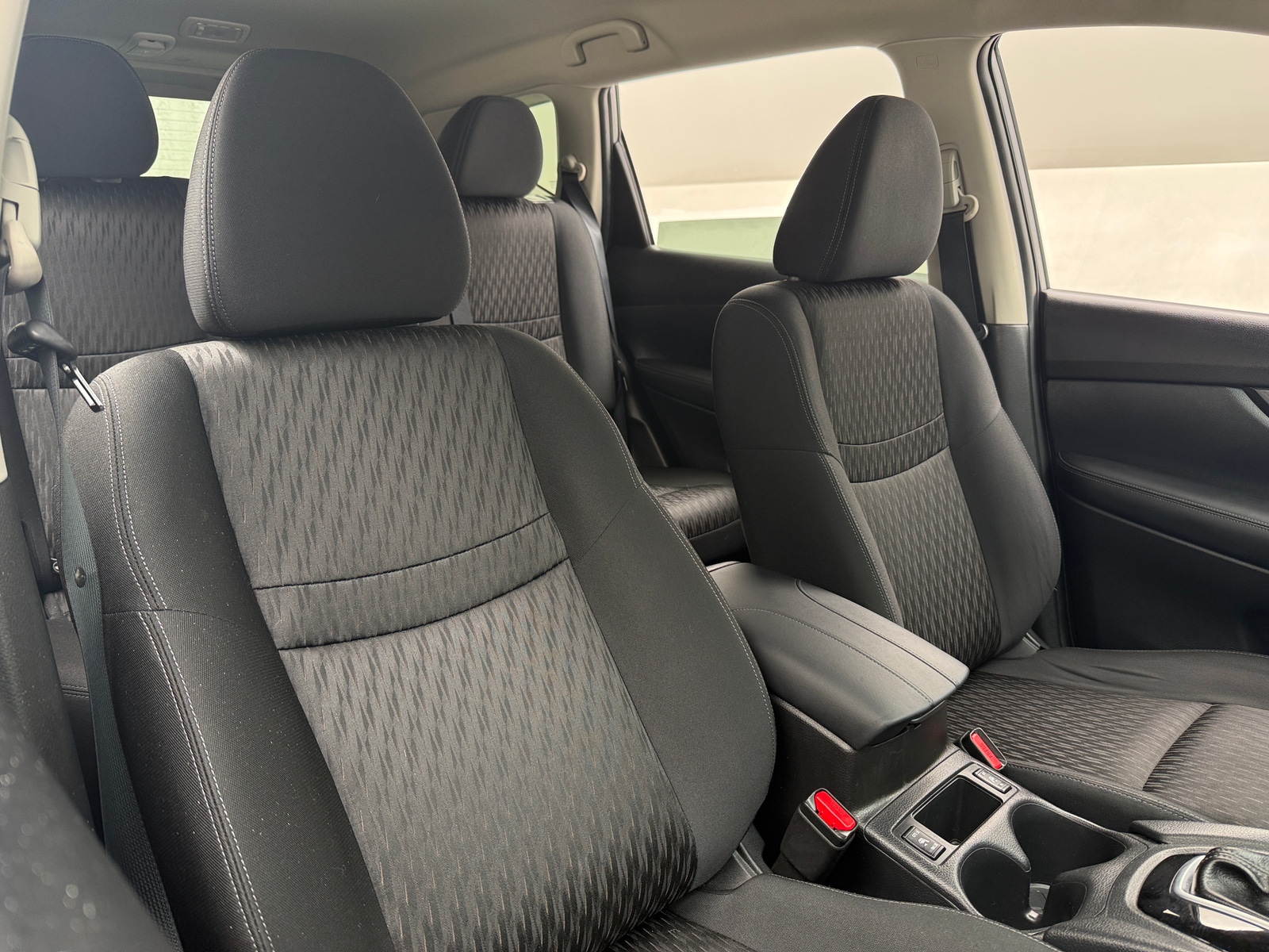 Thumbnail: 2018 Nissan Rogue - 2