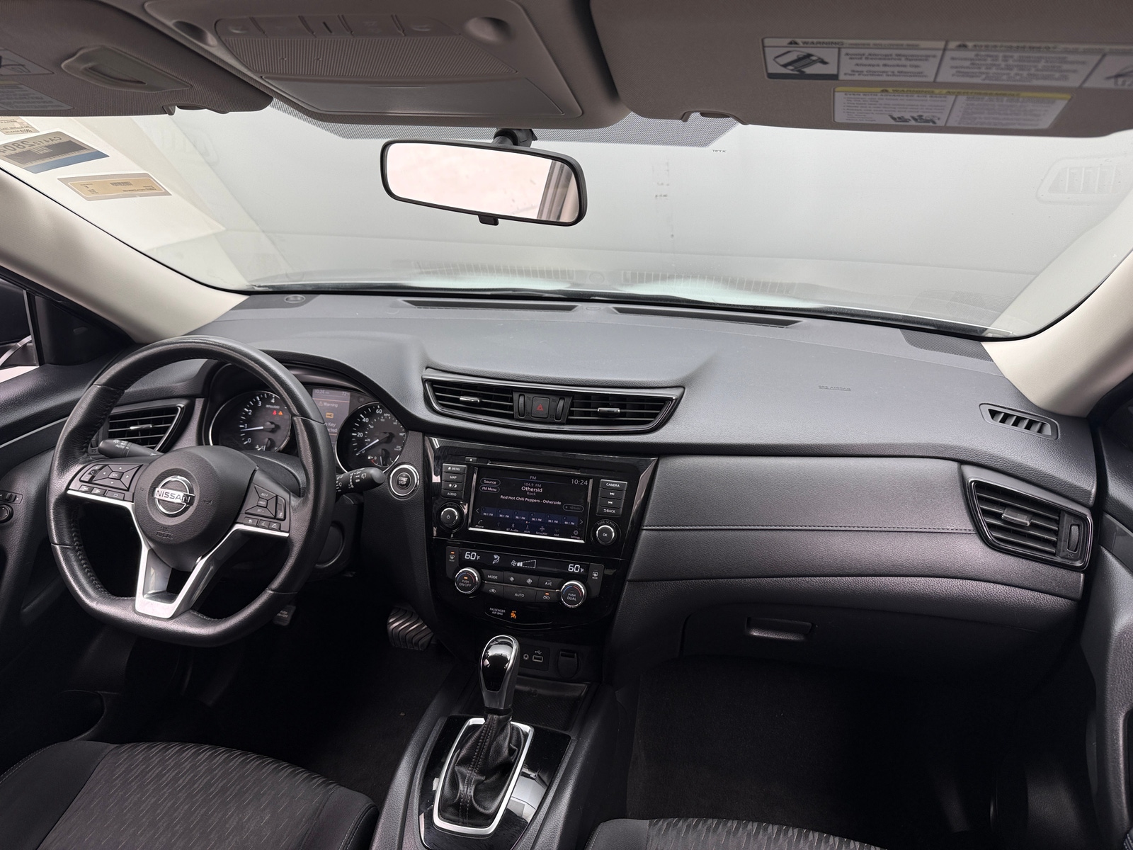 Thumbnail: 2018 Nissan Rogue - 3