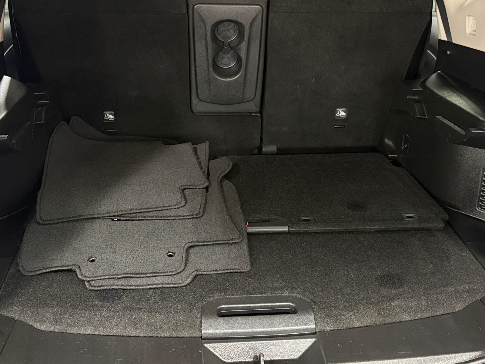 Thumbnail: 2018 Nissan Rogue - 7