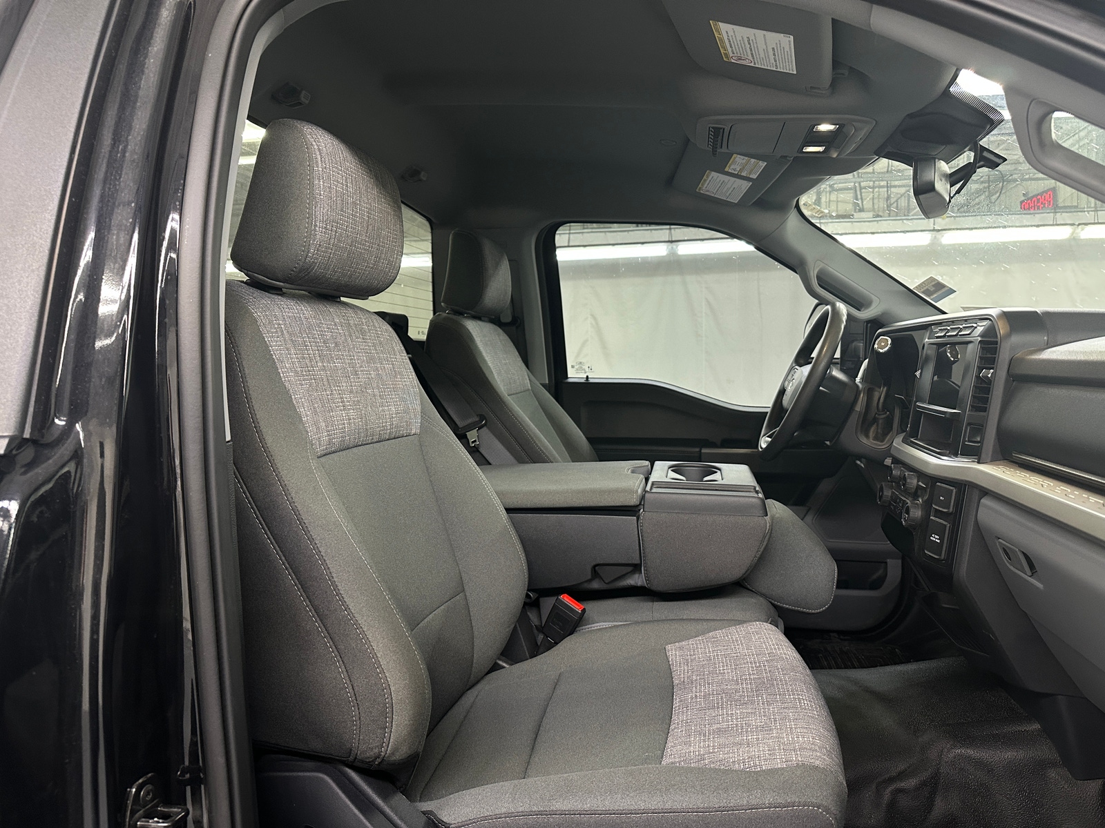 Thumbnail: 2023 Ford Econoline - 2