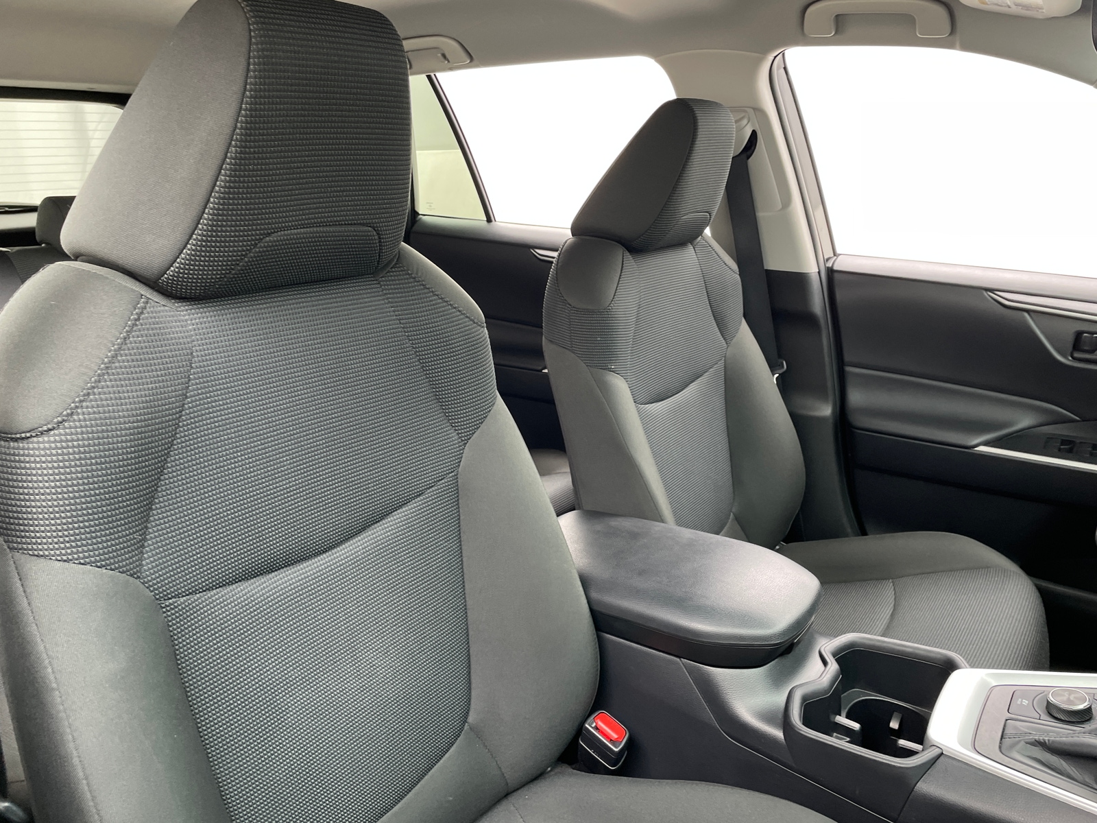 Thumbnail: 2025 Toyota RAV4 - 2