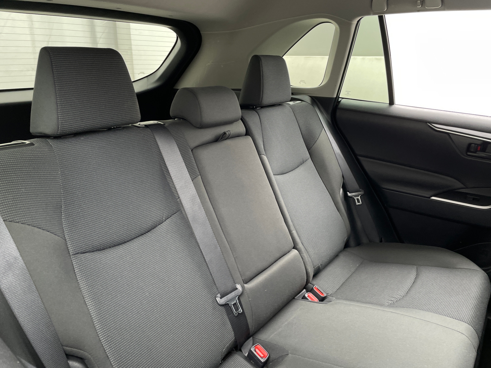 Thumbnail: 2025 Toyota RAV4 - 6