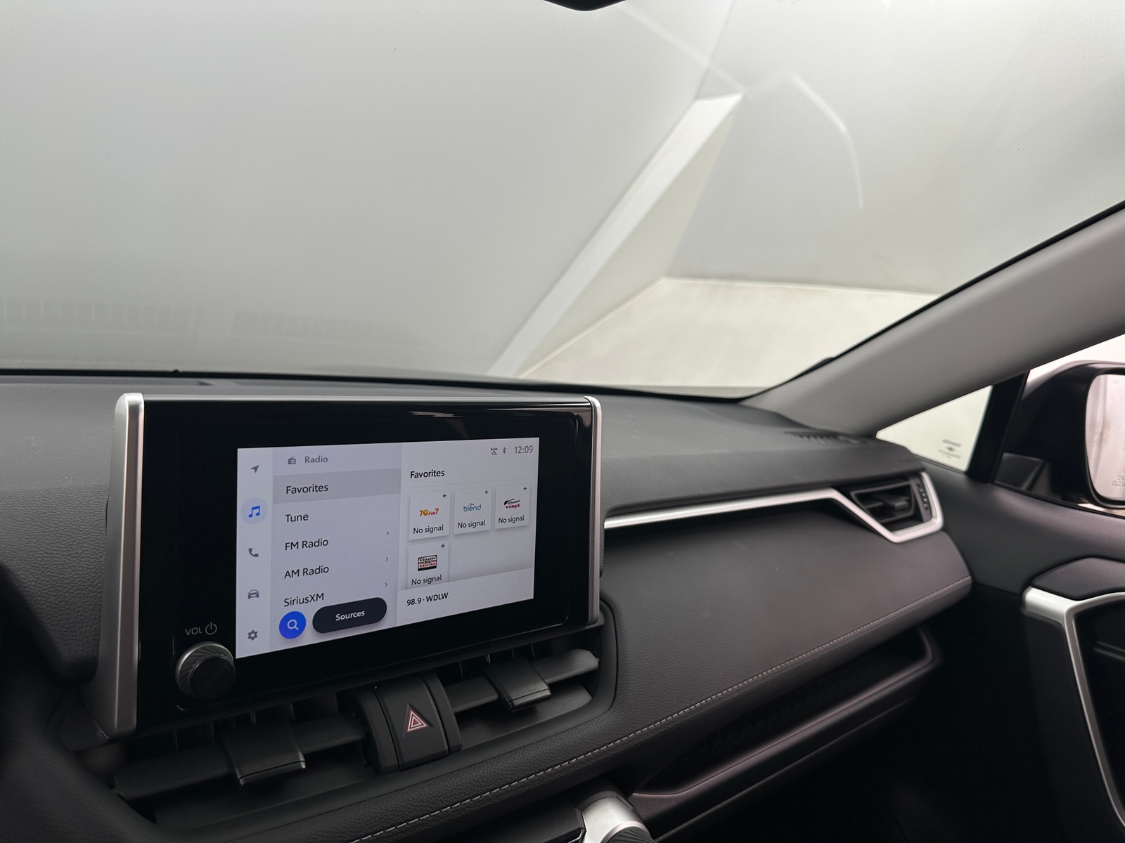 Thumbnail: 2025 Toyota RAV4 - 4