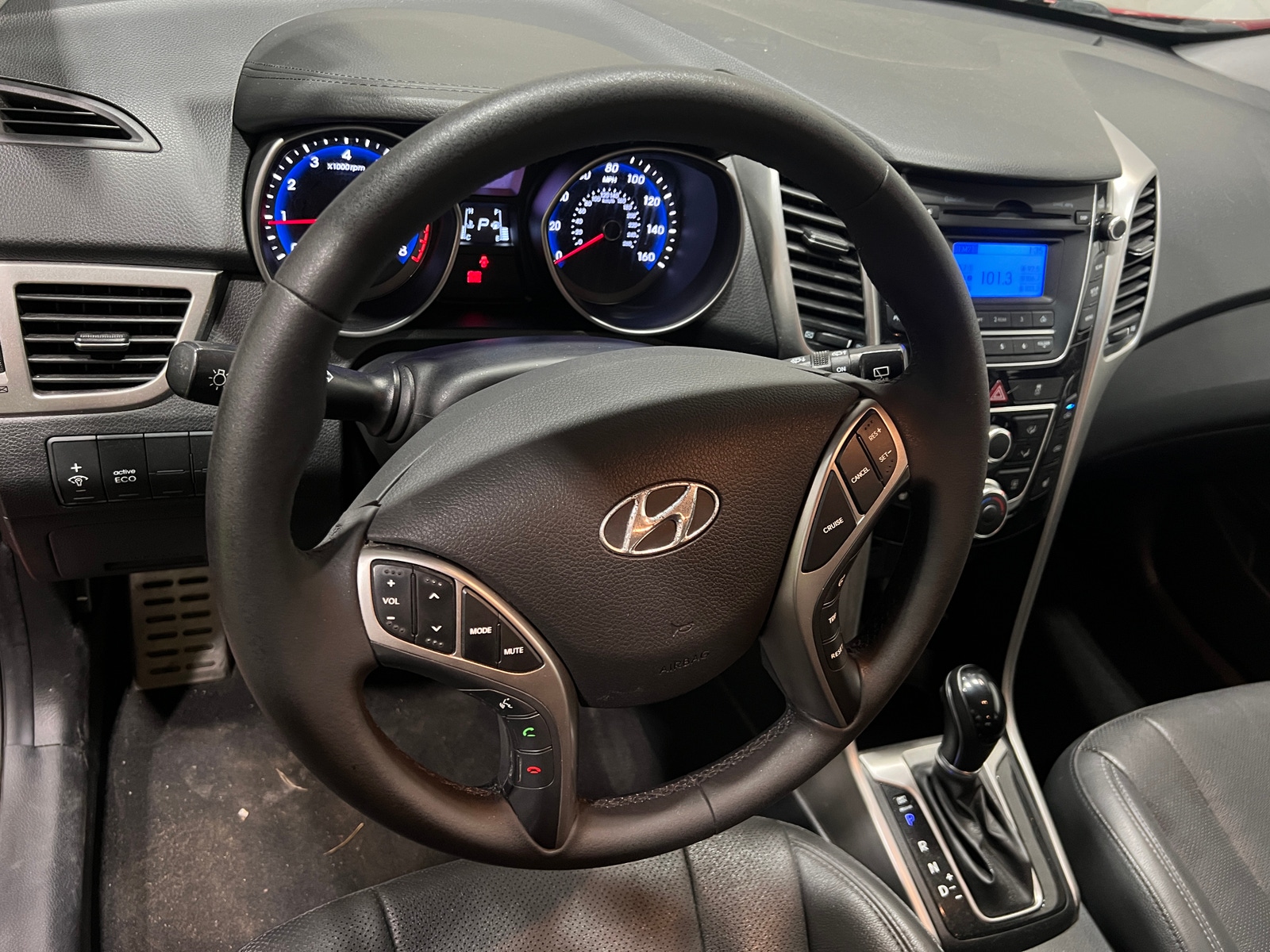 Thumbnail: 2014 Hyundai Elantra - 5