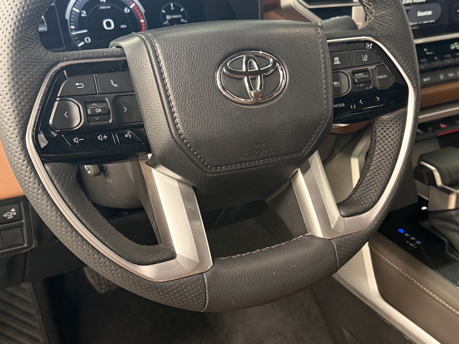 Thumbnail: 2025 Toyota Tundra - 4