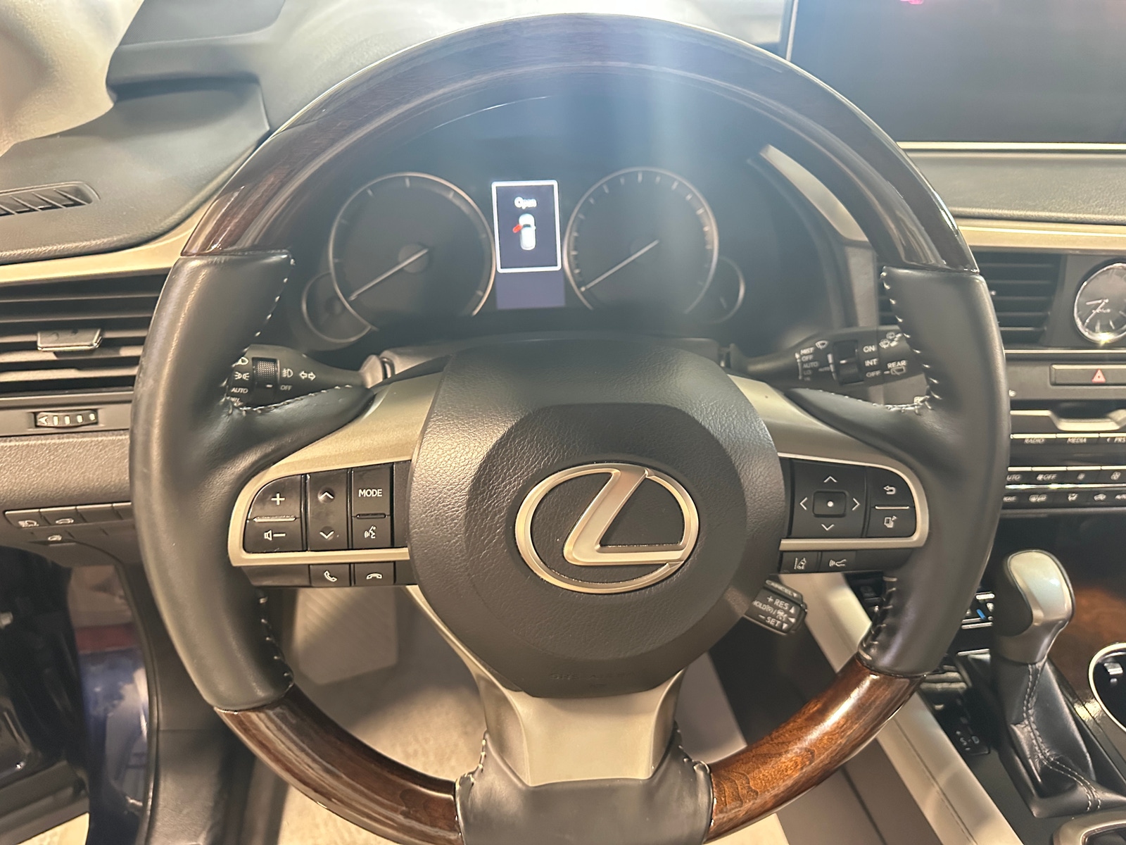 Thumbnail: 2017 Lexus RX - 4