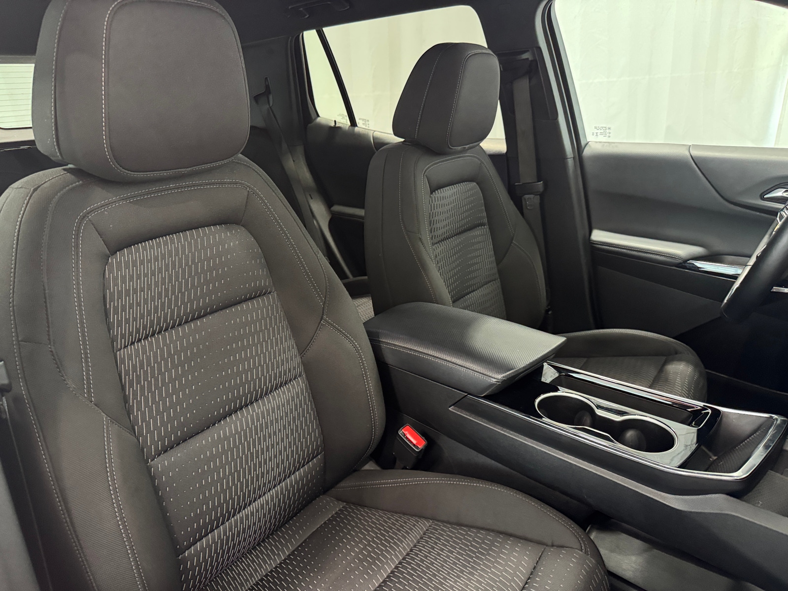 Thumbnail: 2025 Chevrolet Equinox - 2