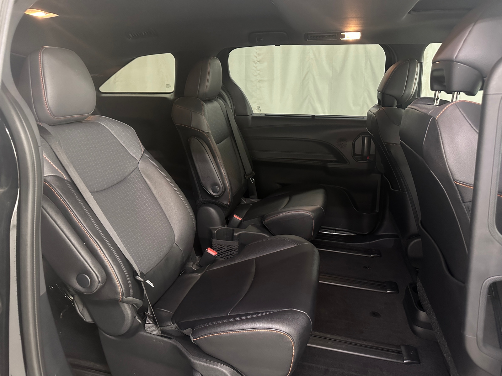 Thumbnail: 2024 Toyota Sienna - 5