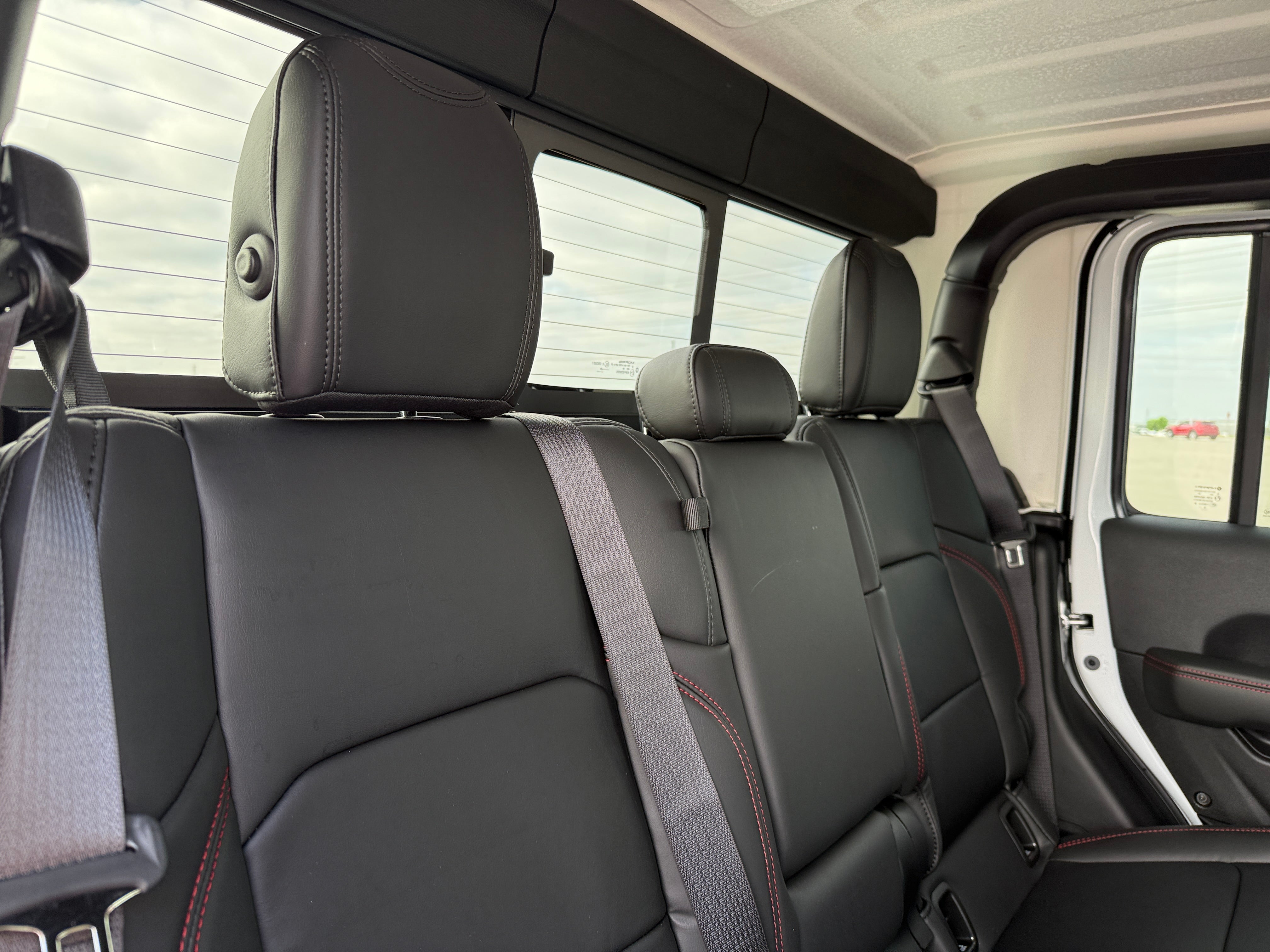 2026 Jeep Gladiator Rubicon - Photo 8