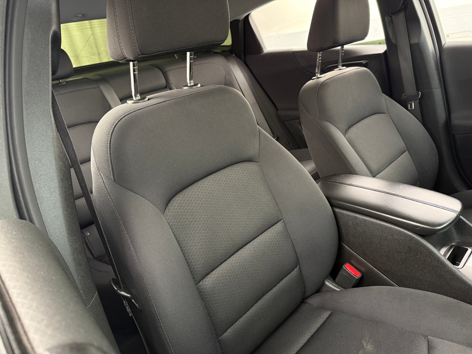 Thumbnail: 2022 Chevrolet Malibu - 2