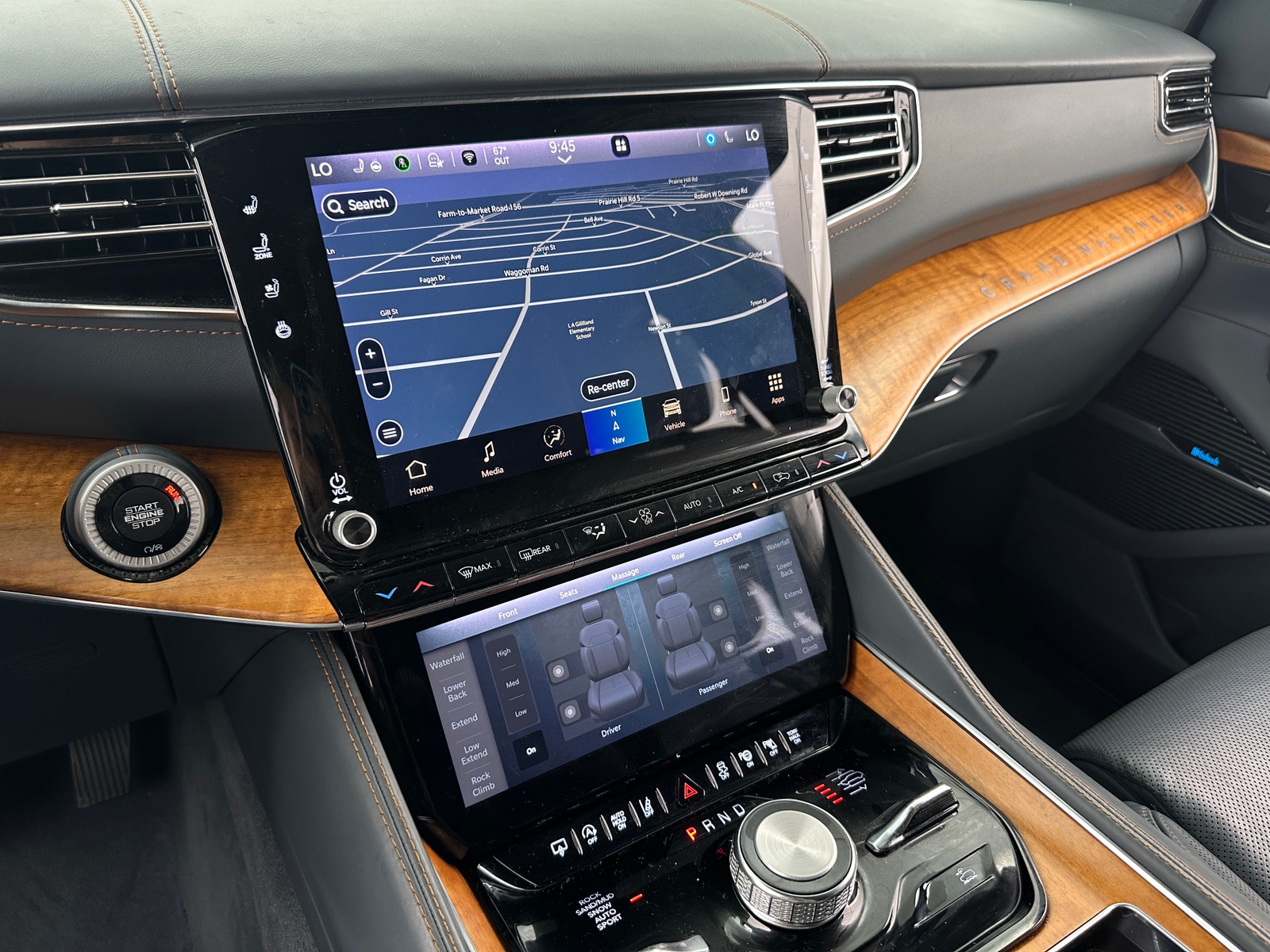 Thumbnail: 2023 Jeep Grand Wagoneer - 3