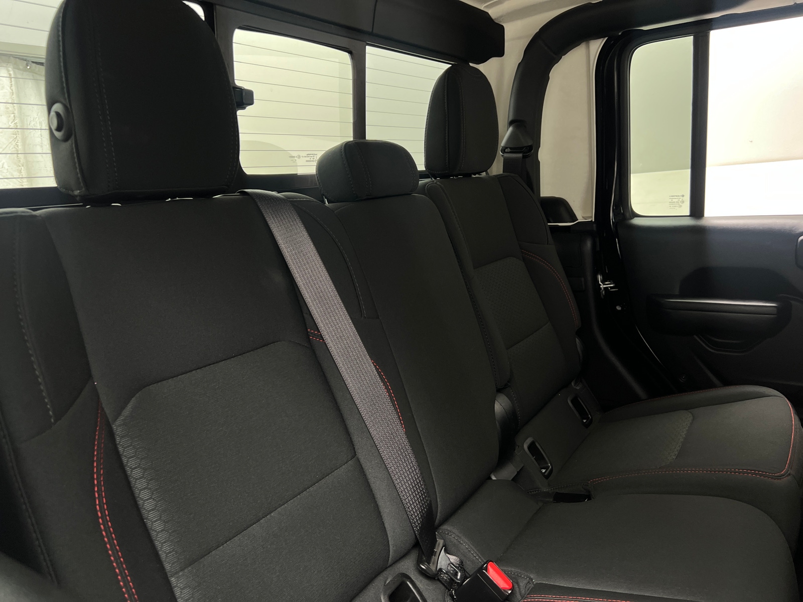 Thumbnail: 2021 Jeep Gladiator - 6