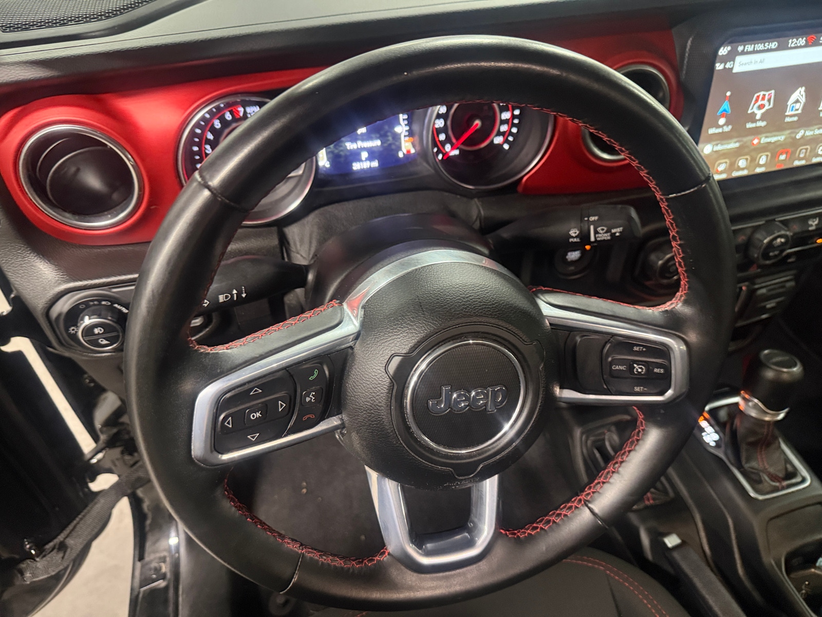 Thumbnail: 2021 Jeep Gladiator - 5