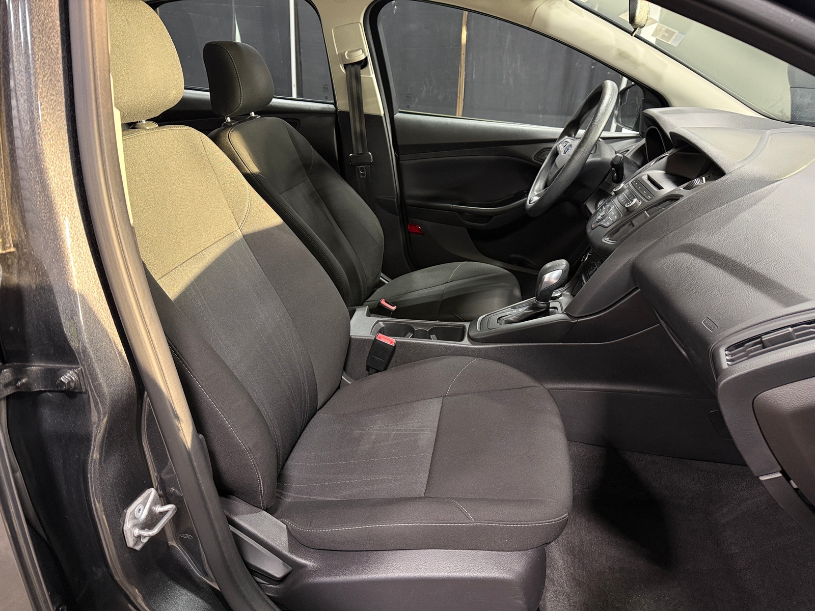 Thumbnail: 2017 Ford Focus - 2