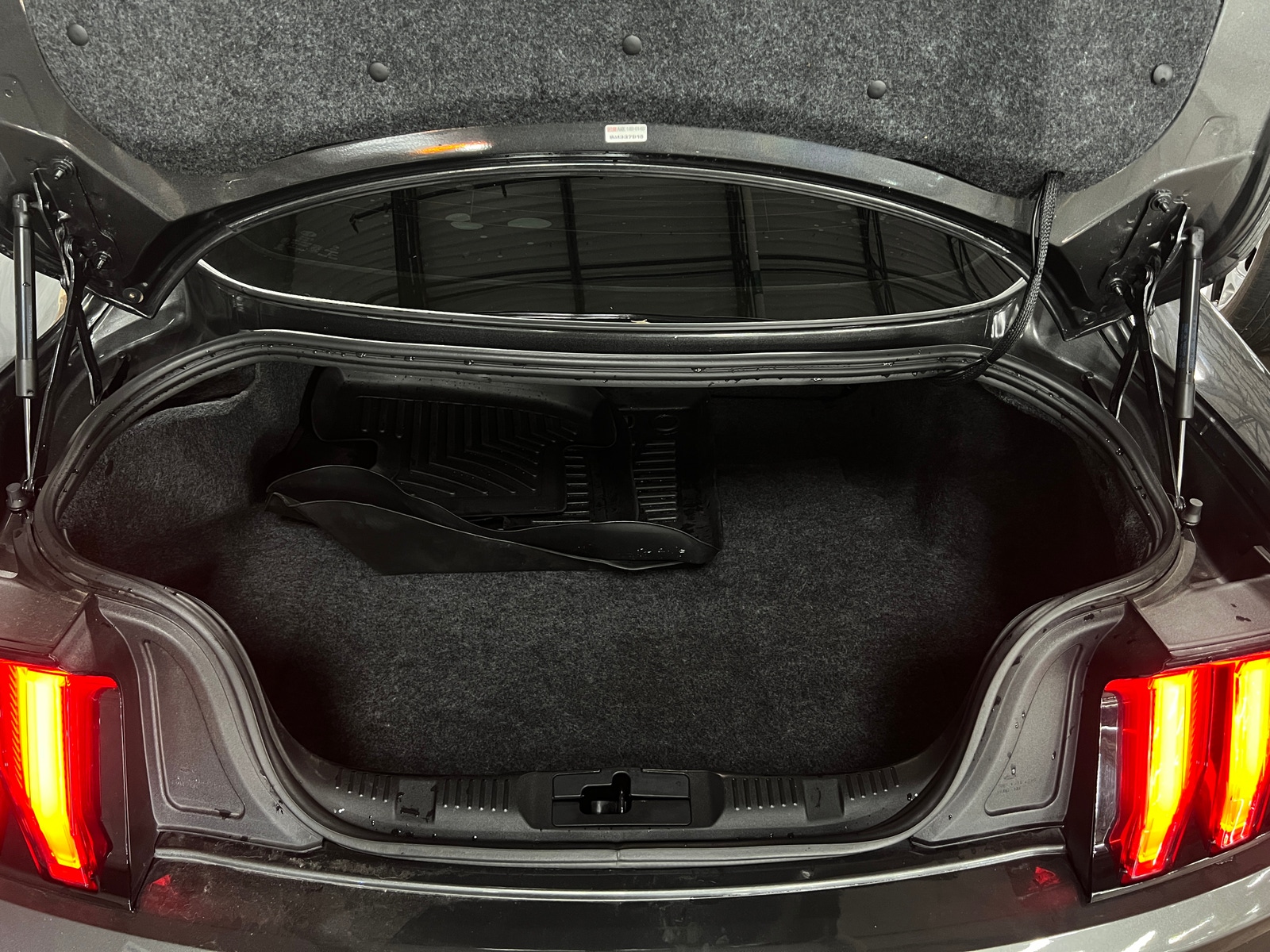 Thumbnail: 2020 Ford Mustang - 5