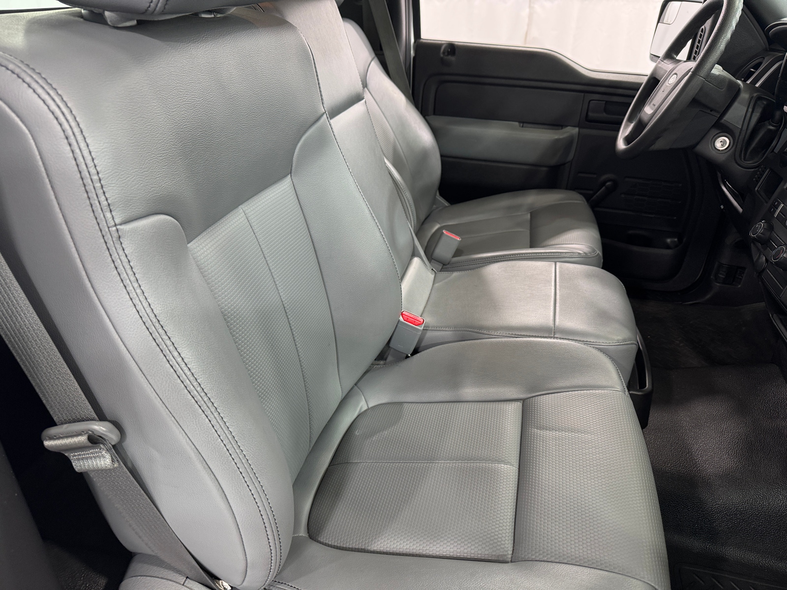 Thumbnail: 2013 Ford Econoline - 2