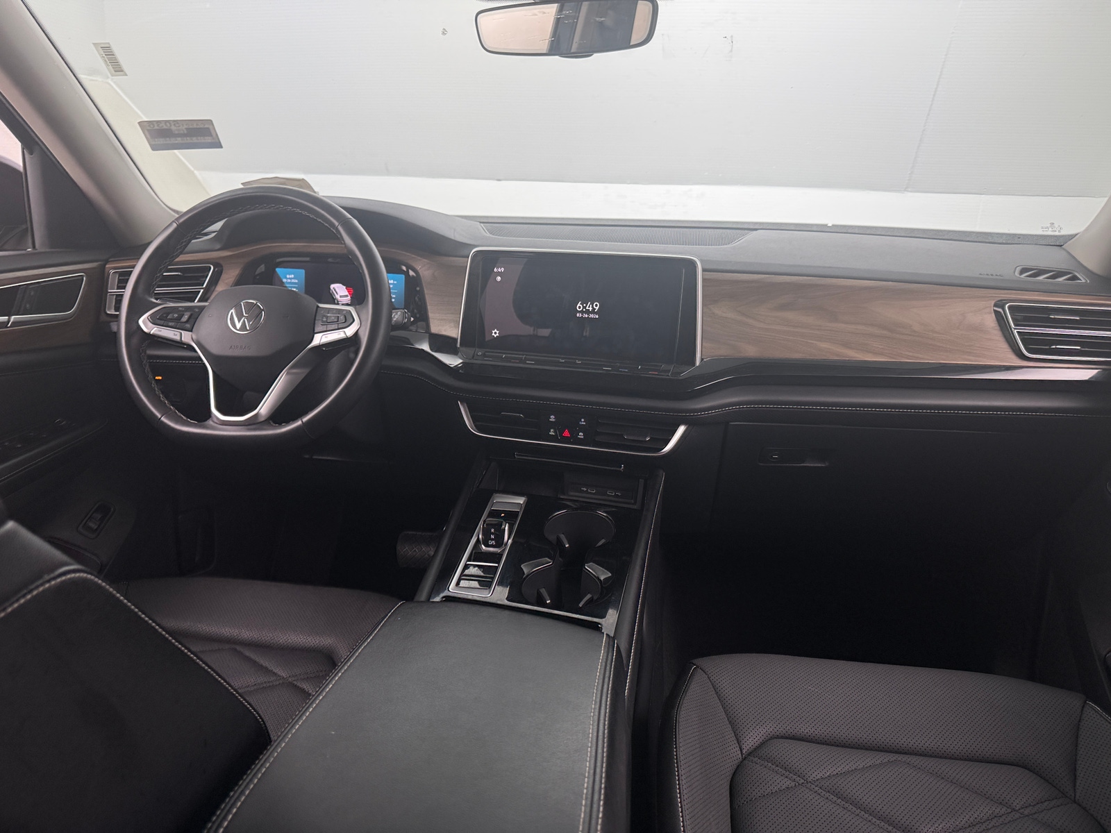 Thumbnail: 2024 Volkswagen Atlas - 2