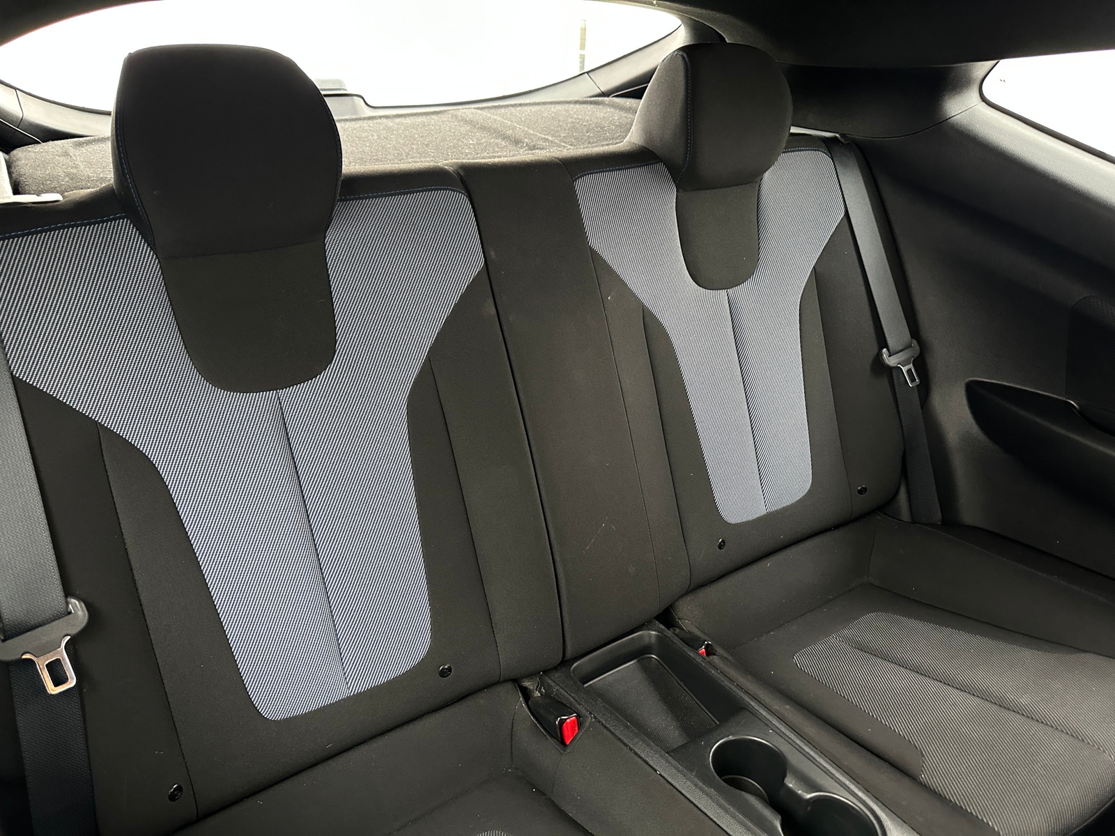 Thumbnail: 2019 Hyundai Veloster - 6