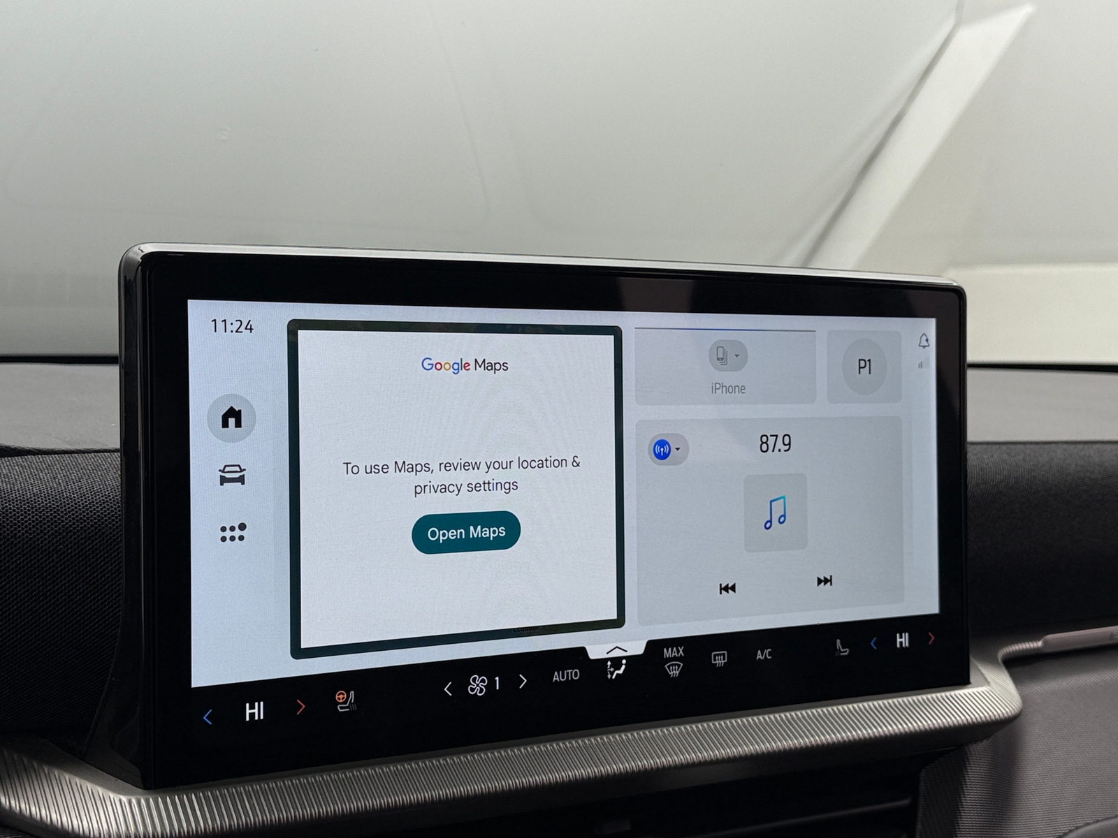 Thumbnail: 2025 Ford Explorer - 3