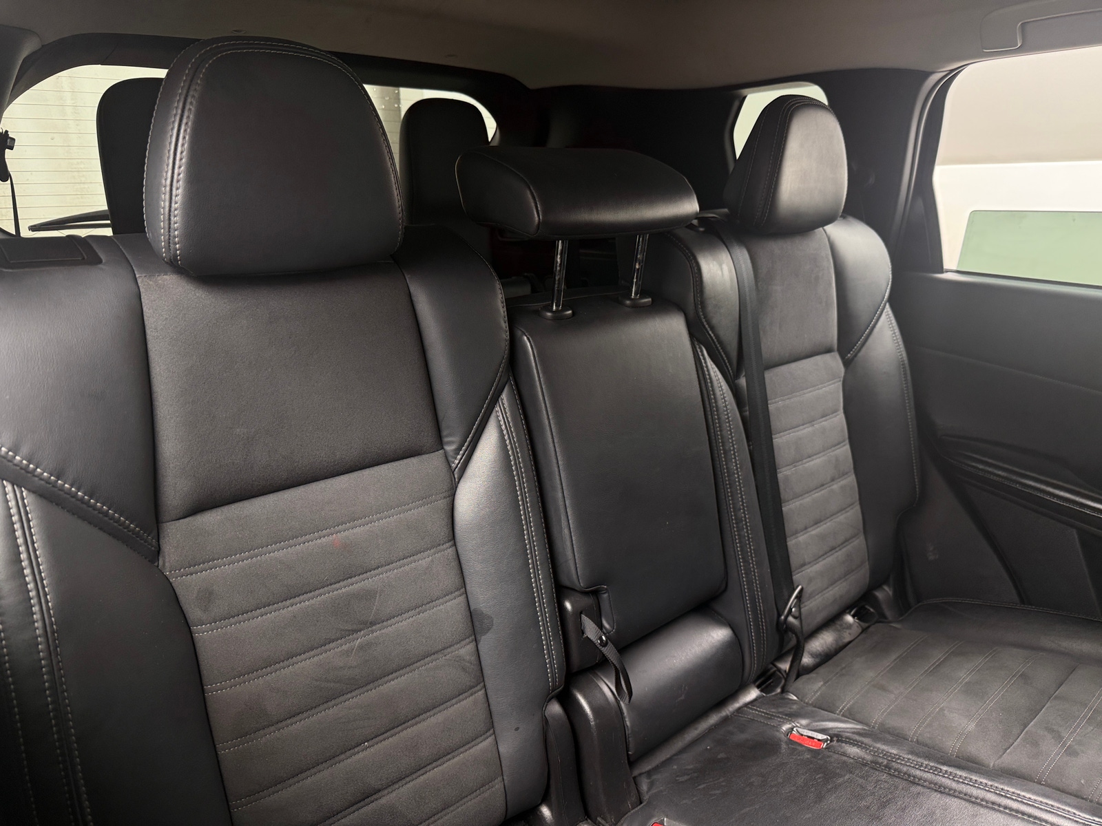 Thumbnail: 2022 Mitsubishi Outlander - 5