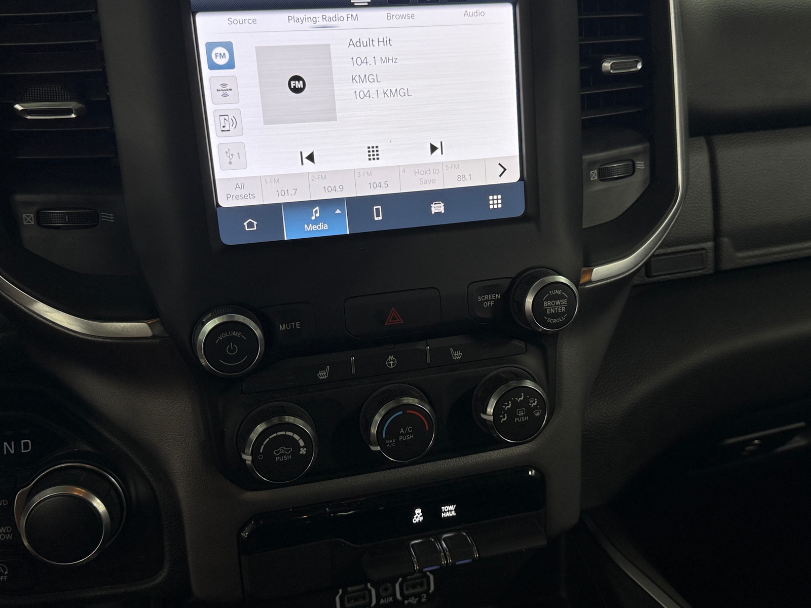 Thumbnail: 2024 RAM 1500 - 4