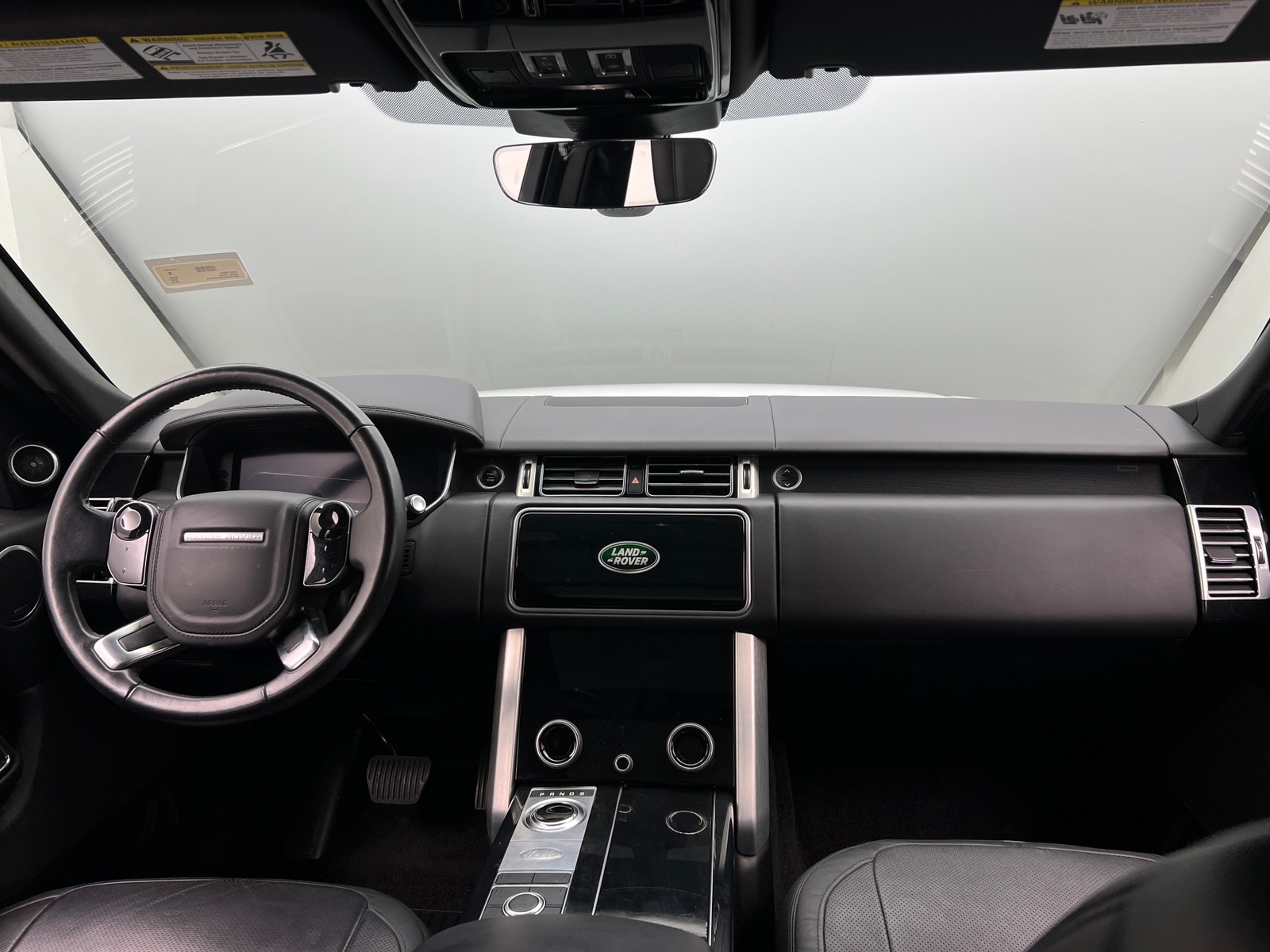 Thumbnail: 2019 Land Rover Range Rover - 2