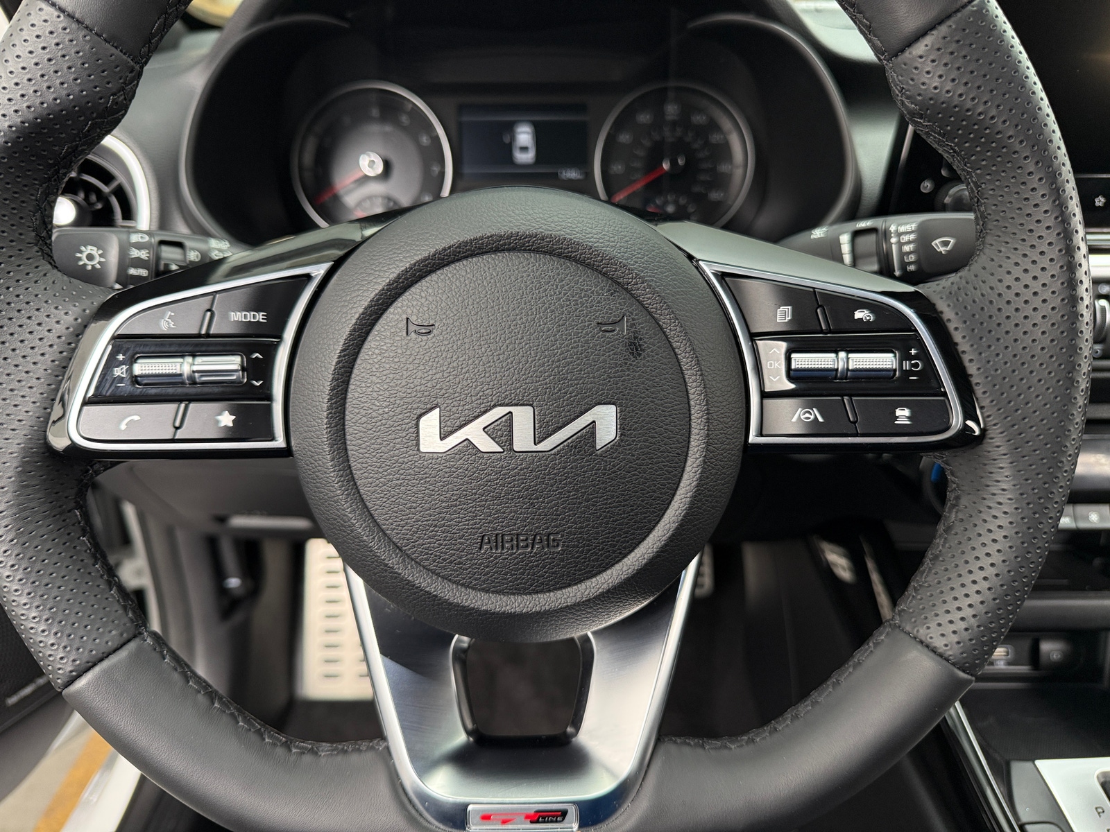 Thumbnail: 2024 Kia Forte - 4