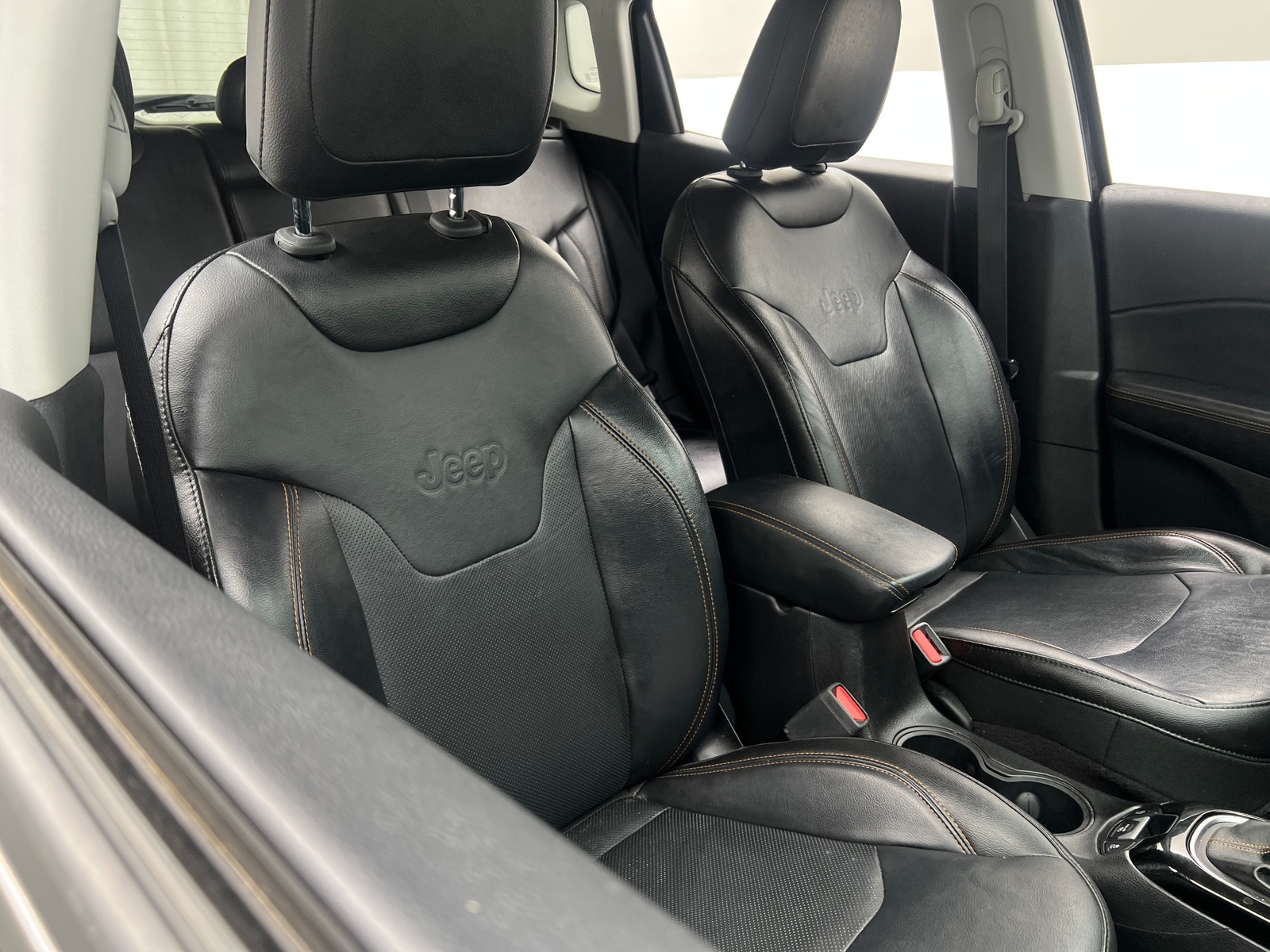 Thumbnail: 2018 Jeep Compass - 2