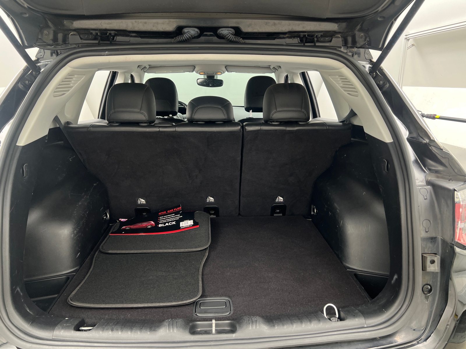 Thumbnail: 2018 Jeep Compass - 7