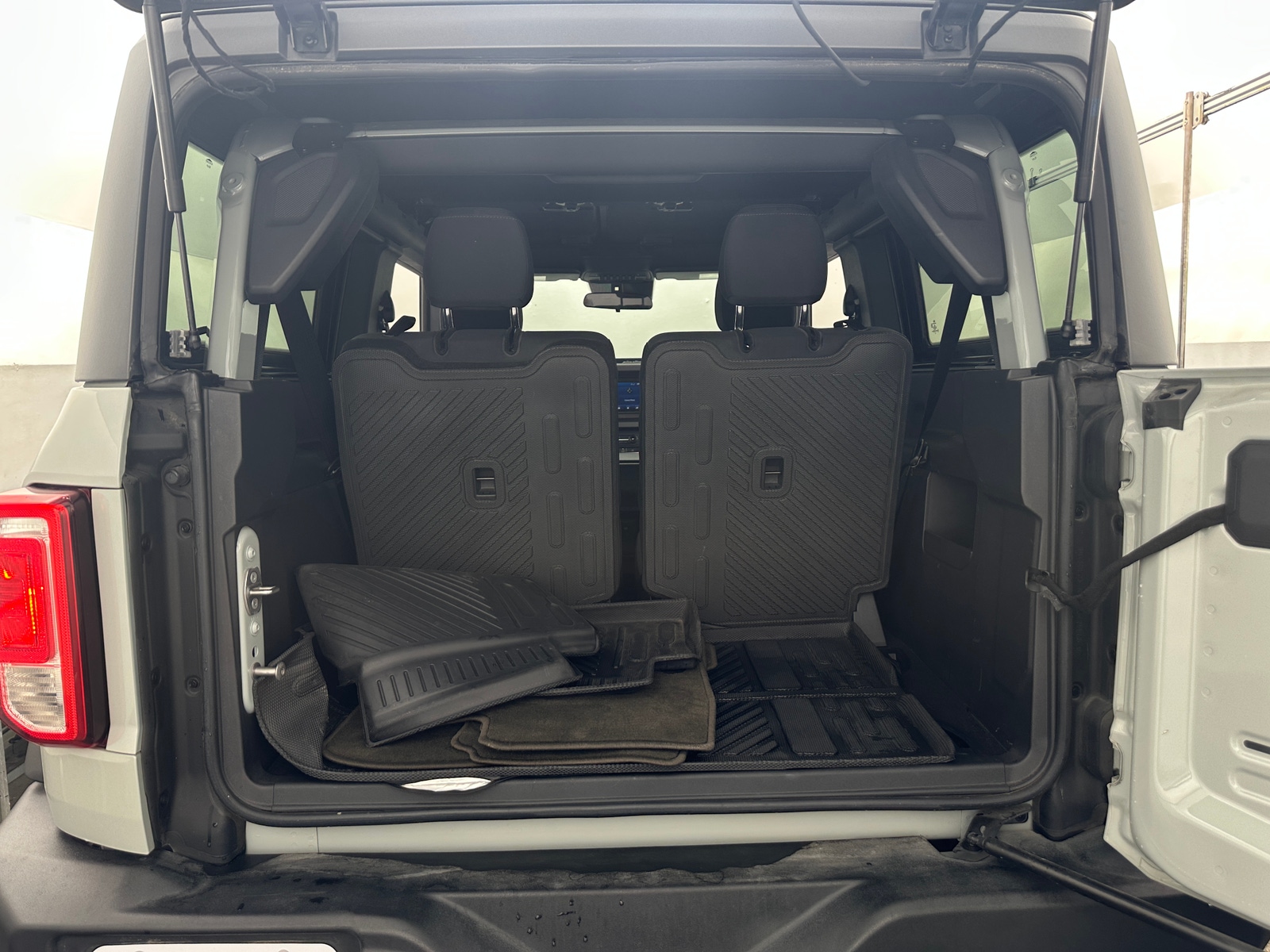 Thumbnail: 2022 Ford Bronco - 7