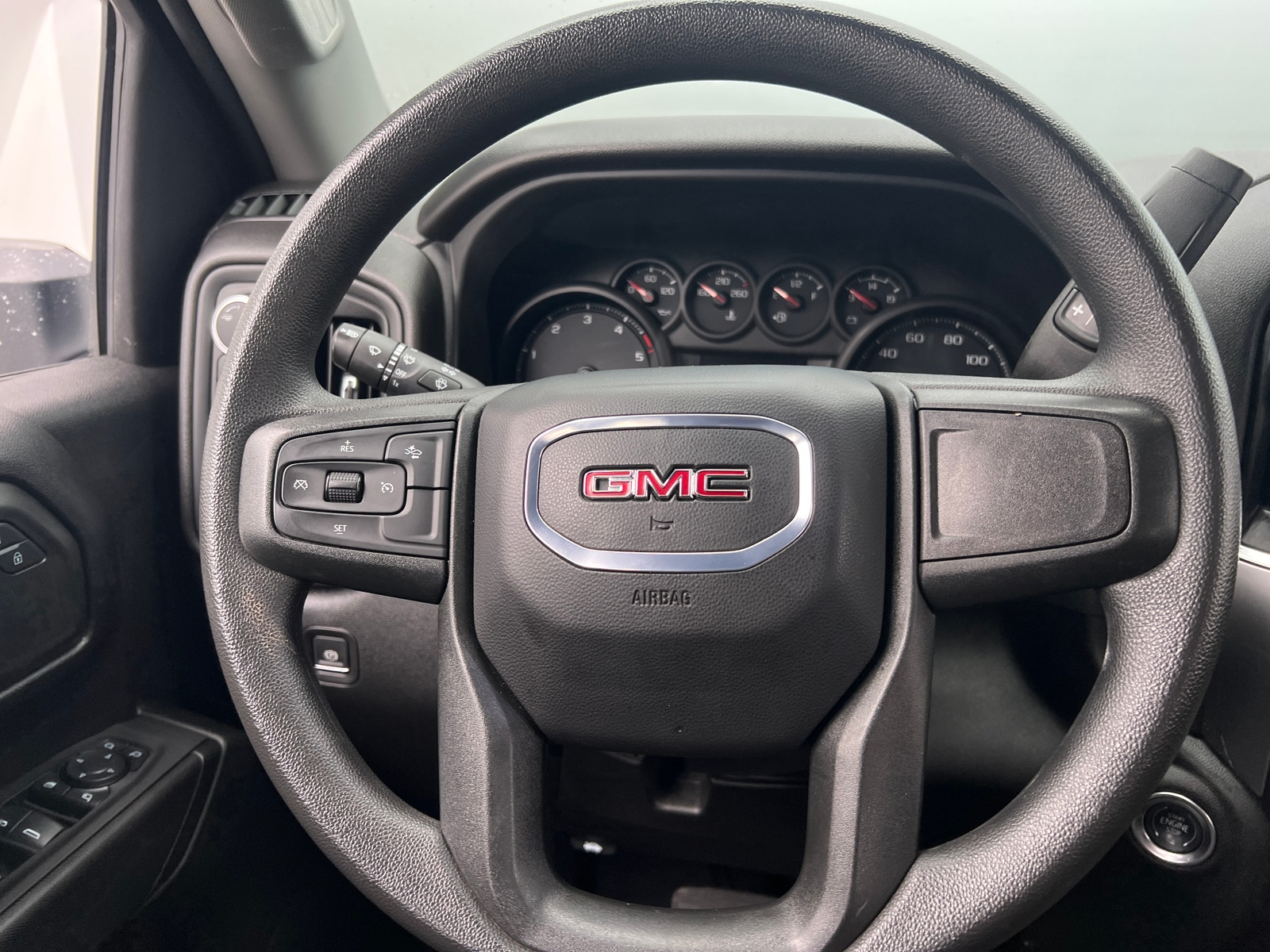 Thumbnail: 2024 GMC Sierra 2500 - 5