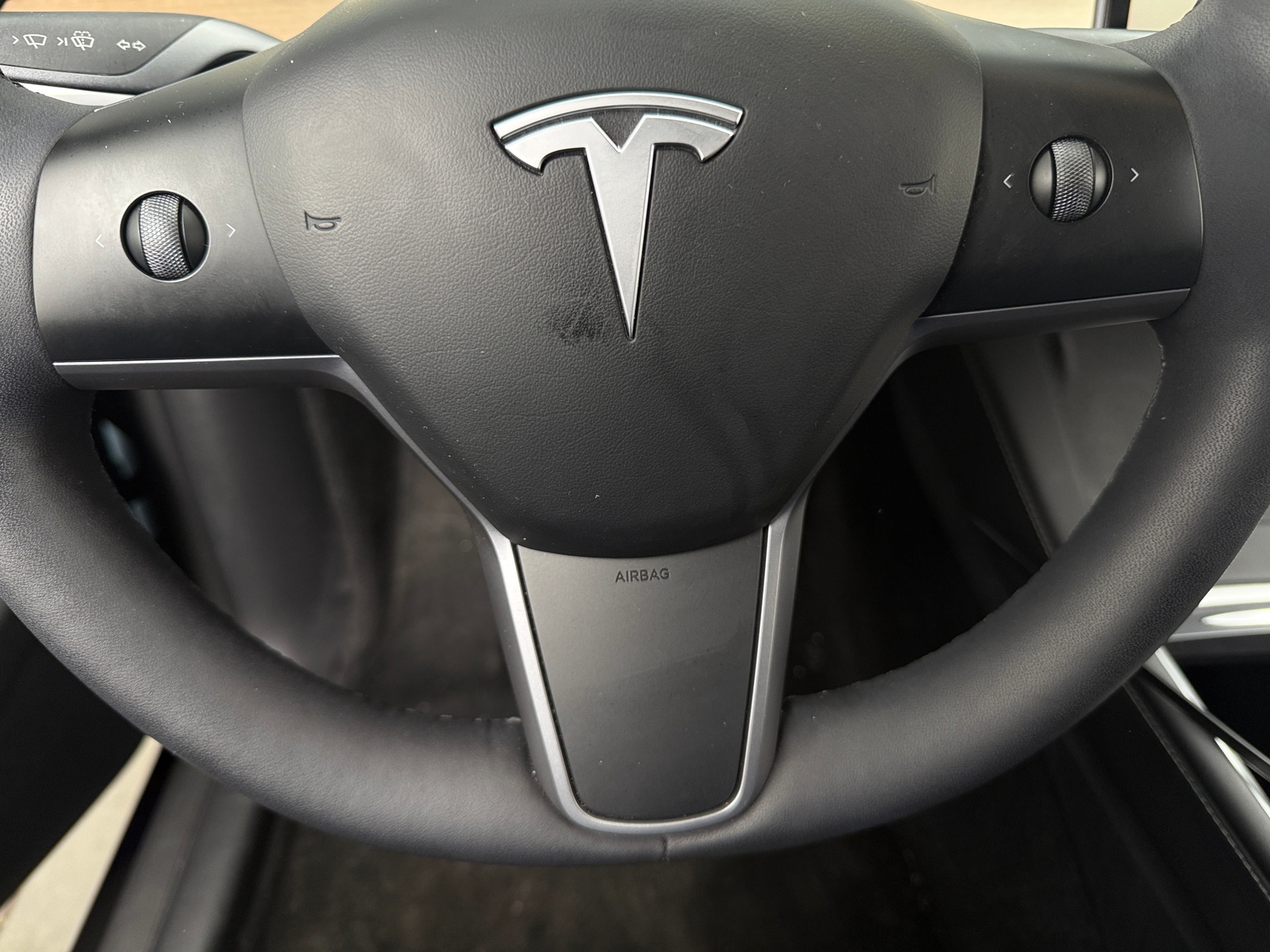 Thumbnail: 2023 Tesla Model Y - 4