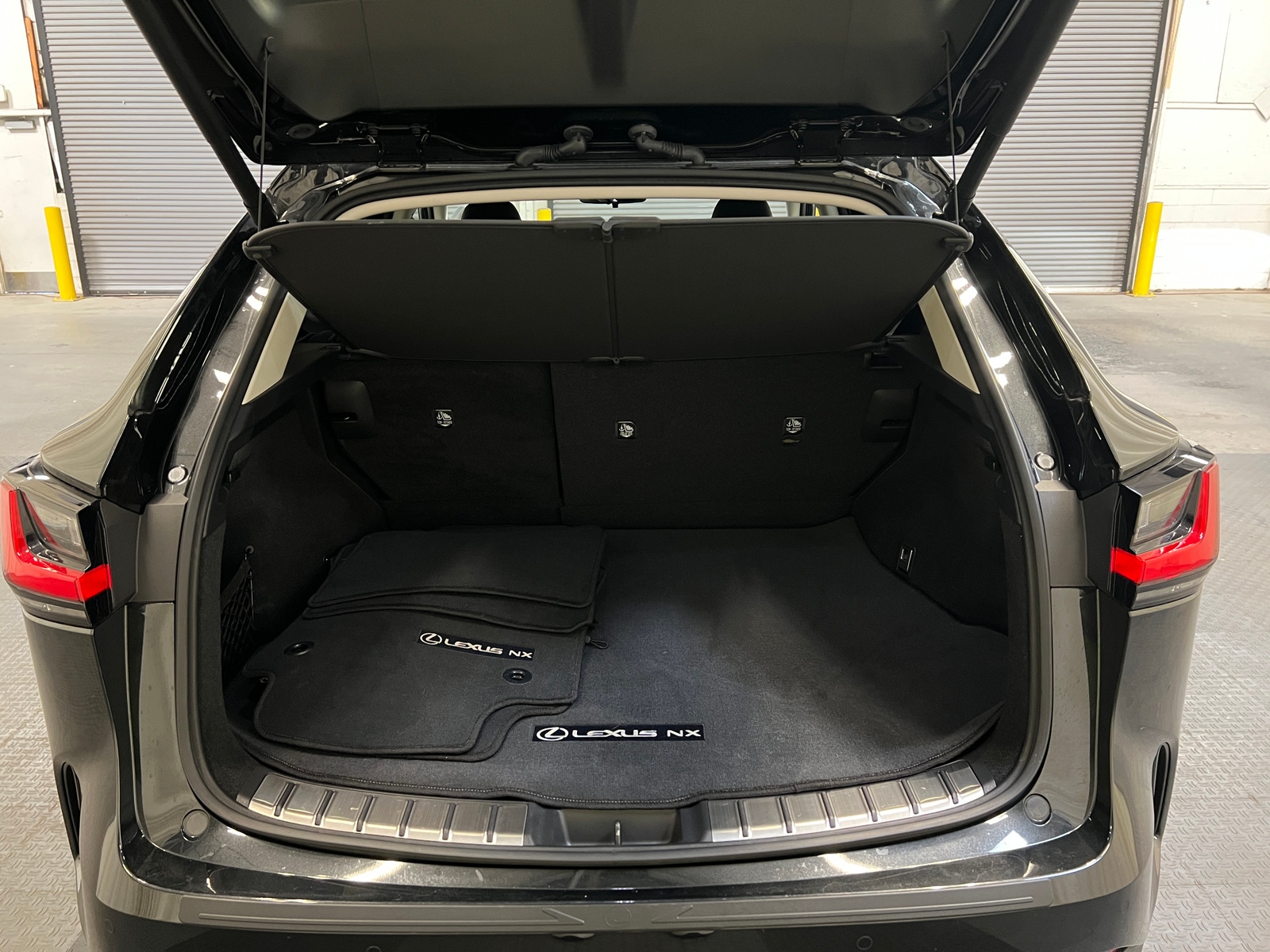 Thumbnail: 2024 Lexus NX - 6