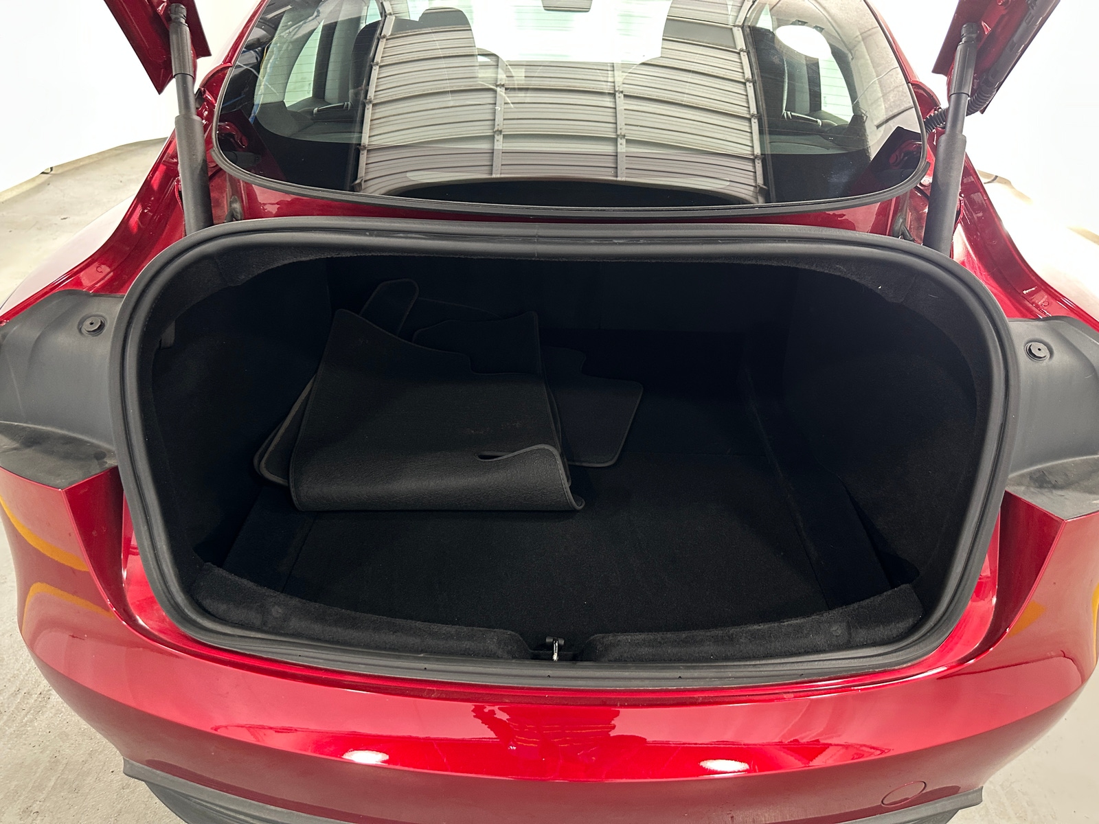 Thumbnail: 2024 Tesla Model 3 - 6