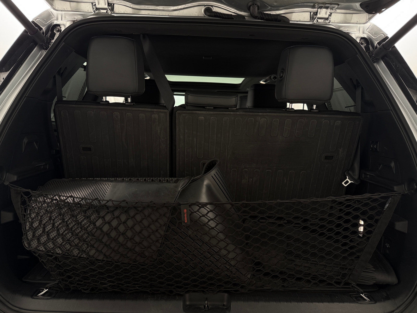 Thumbnail: 2024 Toyota Sequoia - 6